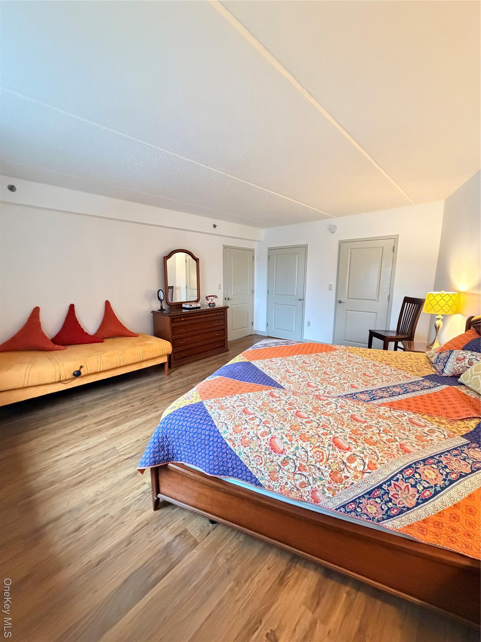 Condo Beach 117 Street Queens, NY 11694, MLS-962573-20