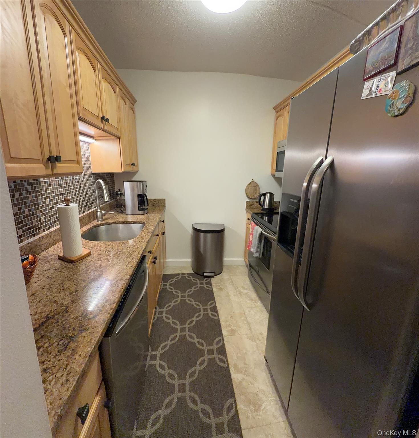 Condo Beach 117 Street Queens, NY 11694, MLS-962573-6