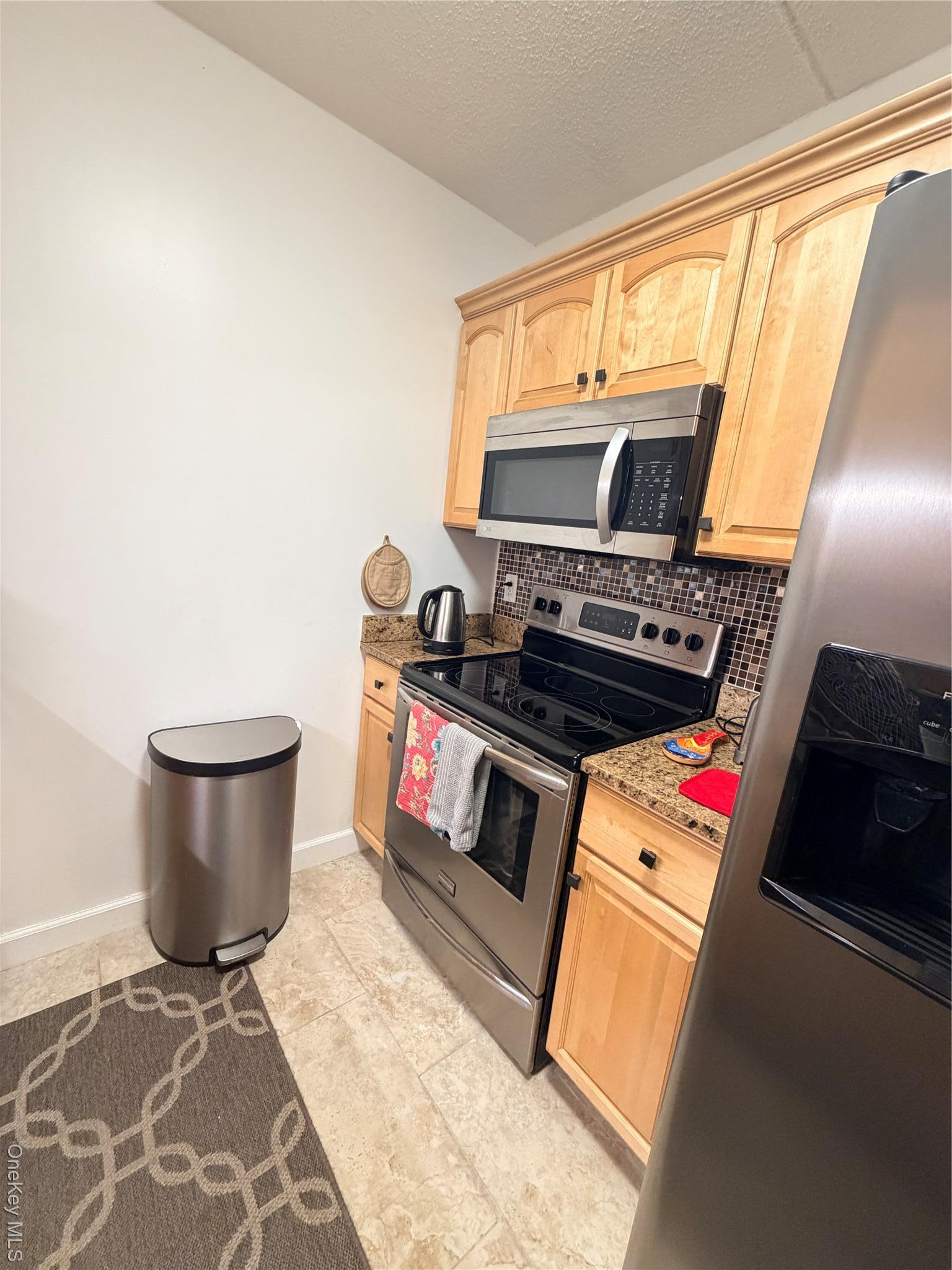 Condo Beach 117 Street Queens, NY 11694, MLS-962573-7