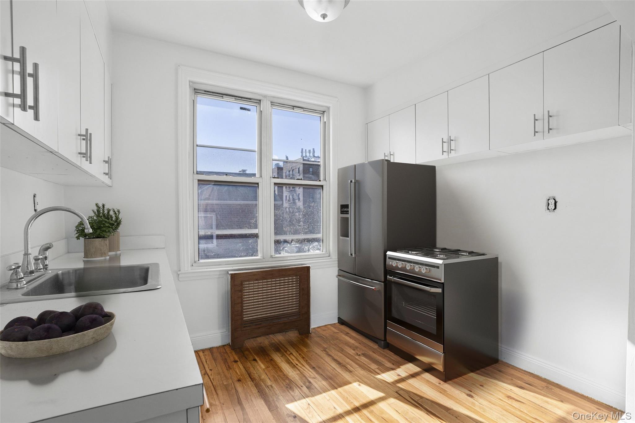 Single Family Colden  Bronx, NY 10469, MLS-962574-13