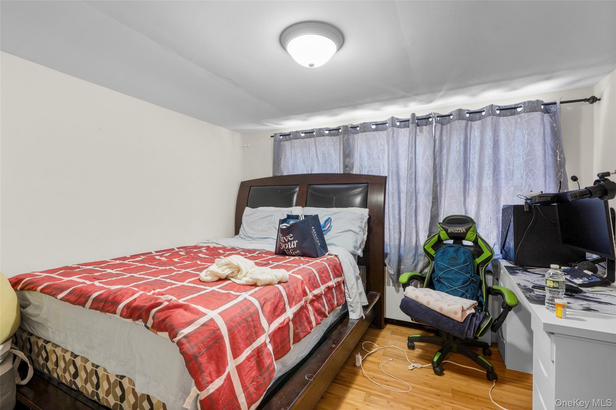 Single Family Colden  Bronx, NY 10469, MLS-962574-19