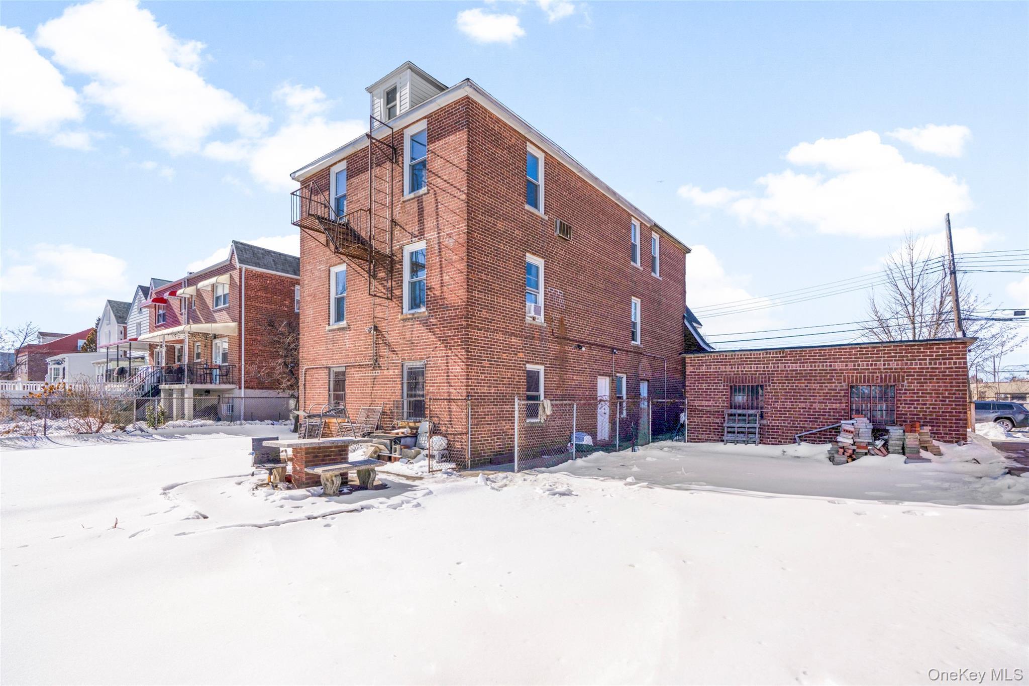 Single Family Colden  Bronx, NY 10469, MLS-962574-26