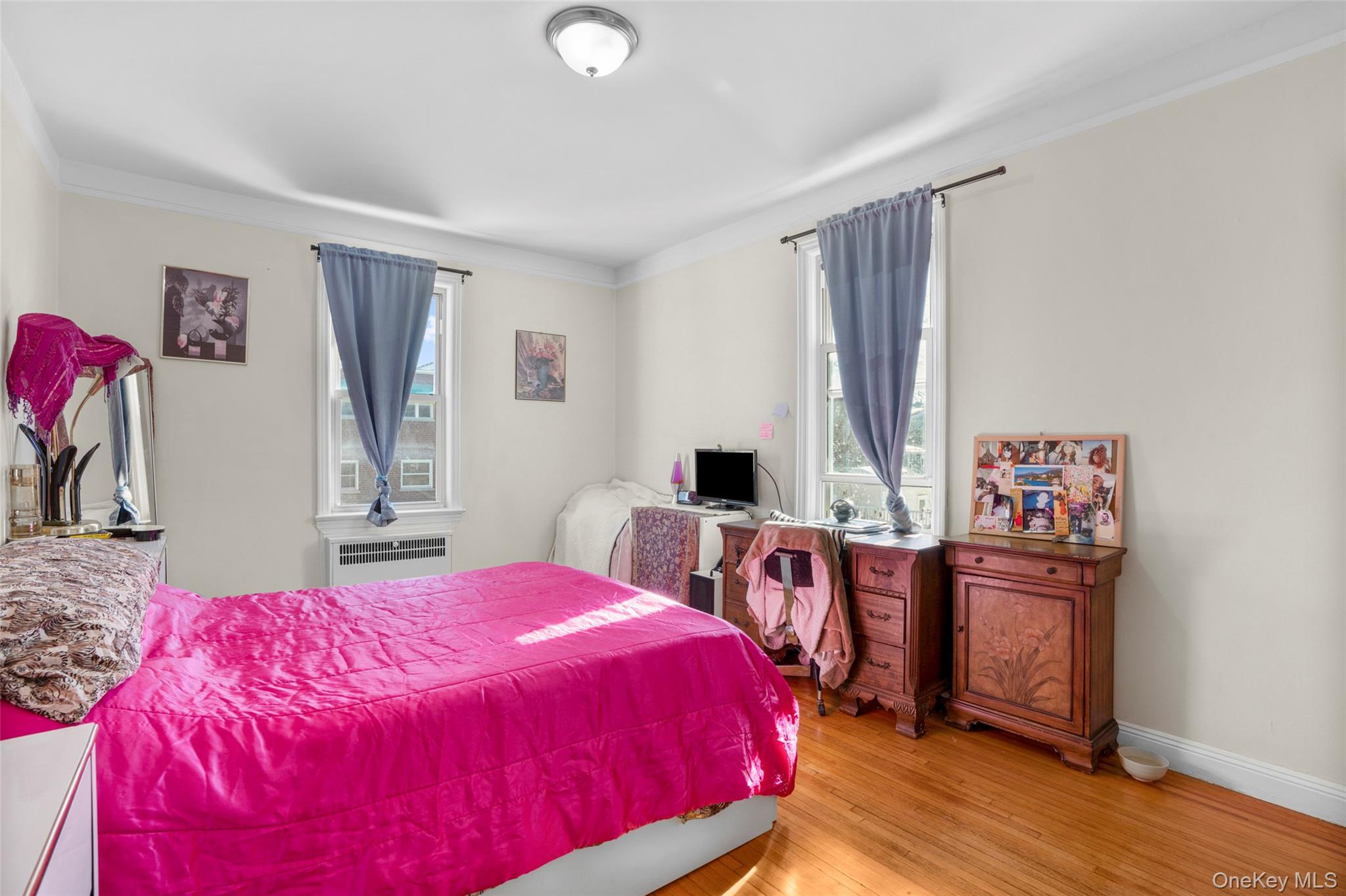 Single Family Colden  Bronx, NY 10469, MLS-962574-8