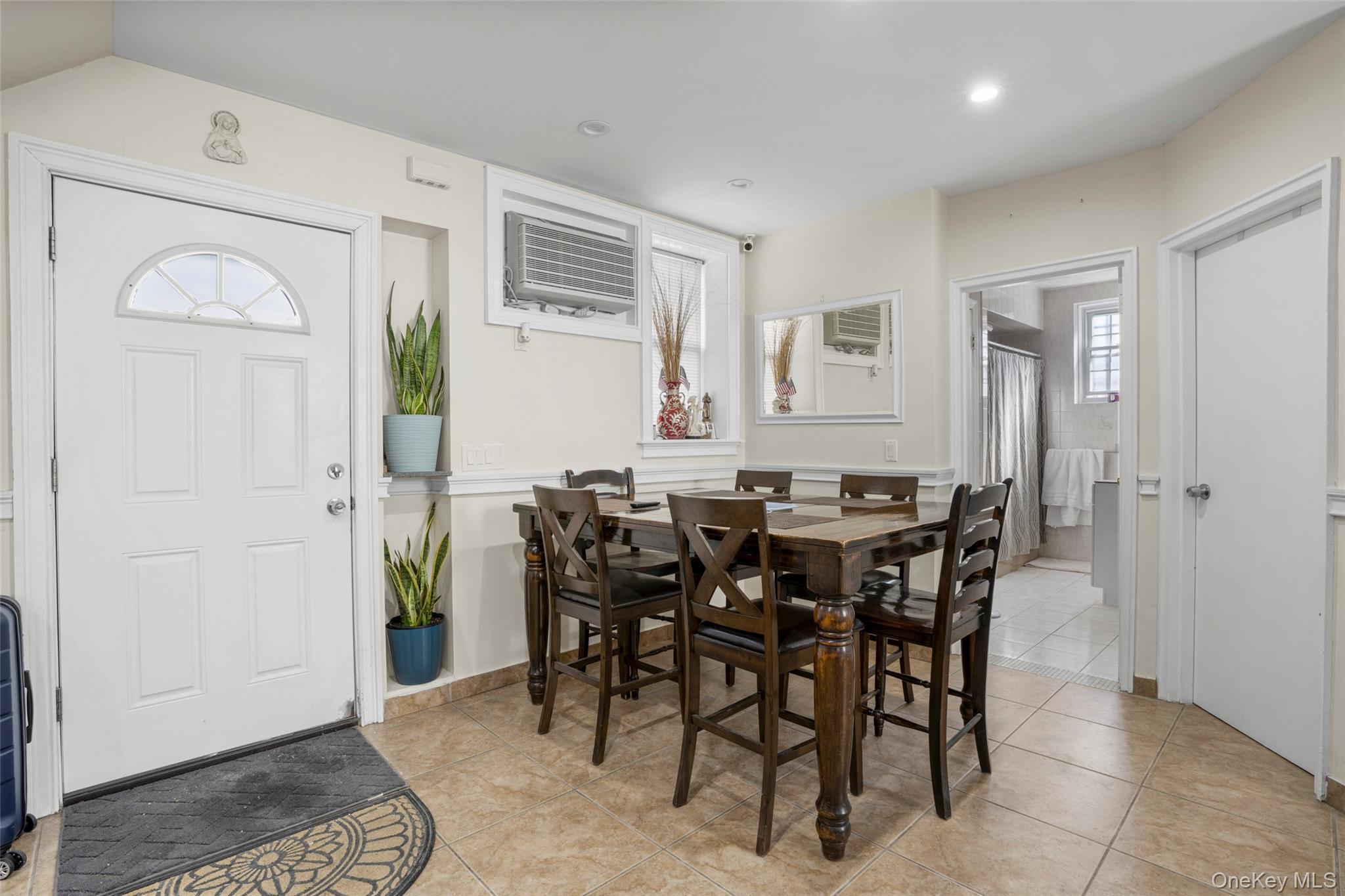 Single Family Baisley  Bronx, NY 10461, MLS-962585-16