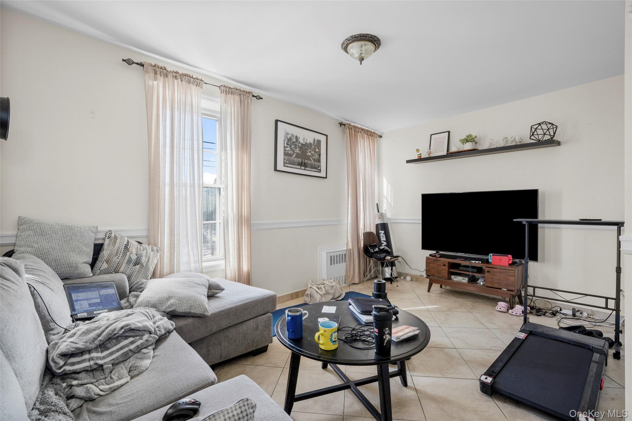 Single Family Baisley  Bronx, NY 10461, MLS-962585-7