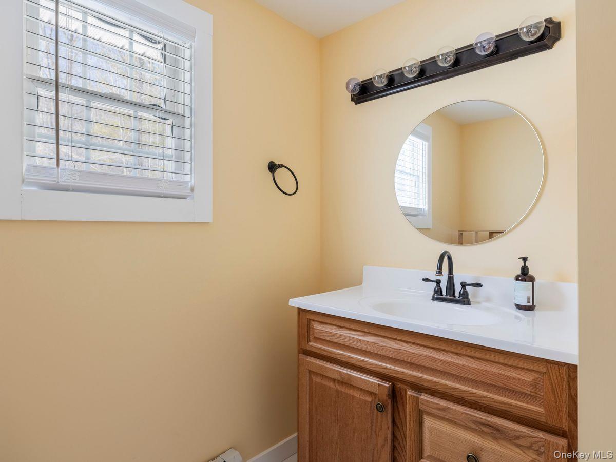 Single Family Floyd Ackert  Ulster County, NY 12493, MLS-962602-19