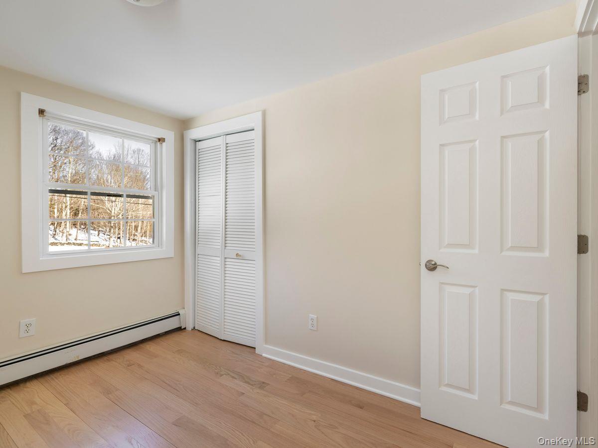 Single Family Floyd Ackert  Ulster County, NY 12493, MLS-962602-21