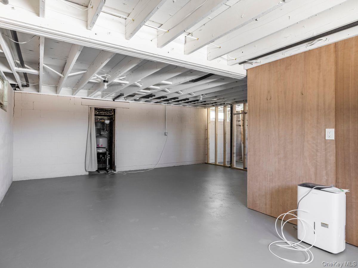 Single Family Floyd Ackert  Ulster County, NY 12493, MLS-962602-24