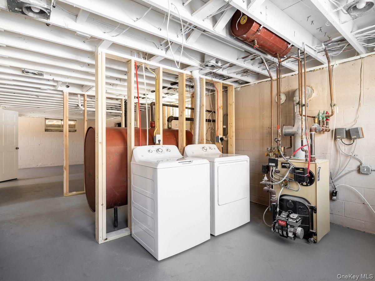 Single Family Floyd Ackert  Ulster County, NY 12493, MLS-962602-26