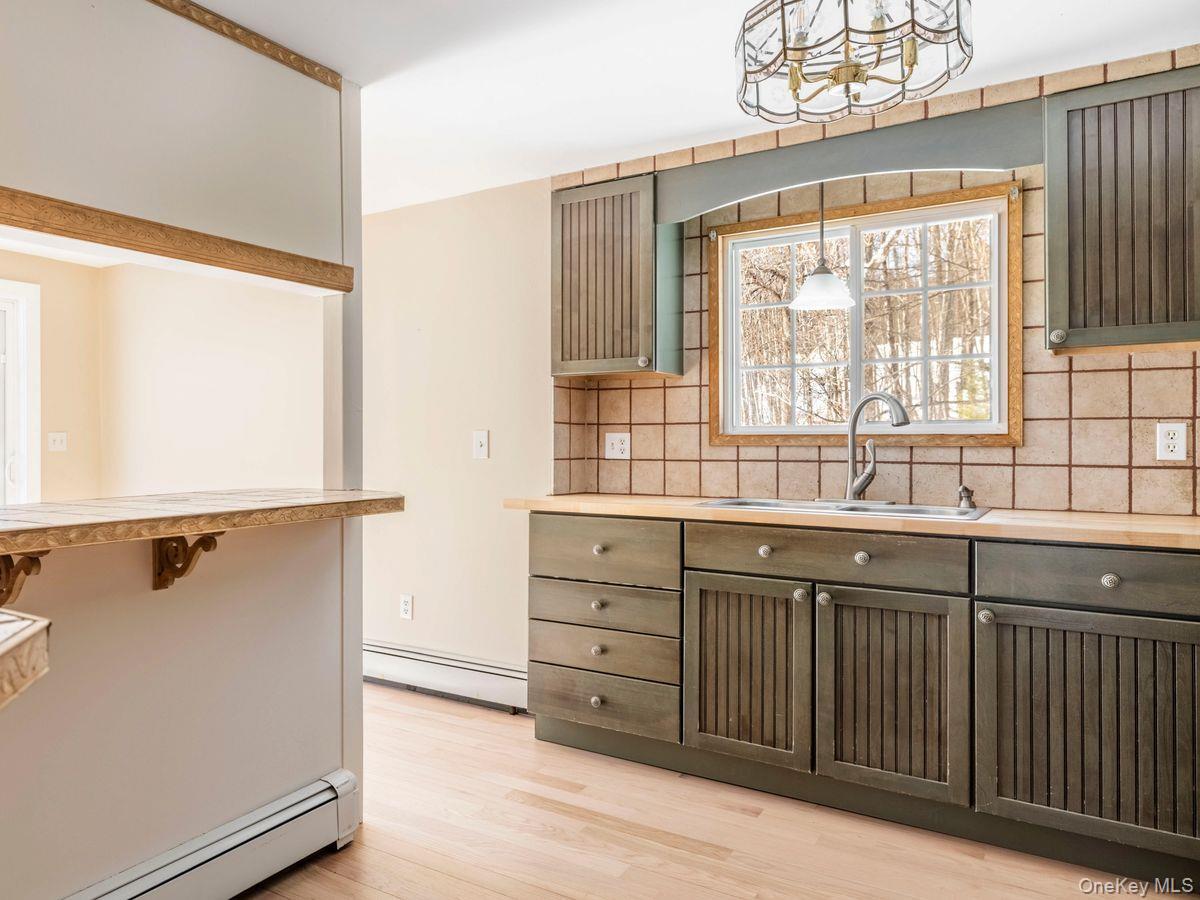 Single Family Floyd Ackert  Ulster County, NY 12493, MLS-962602-8