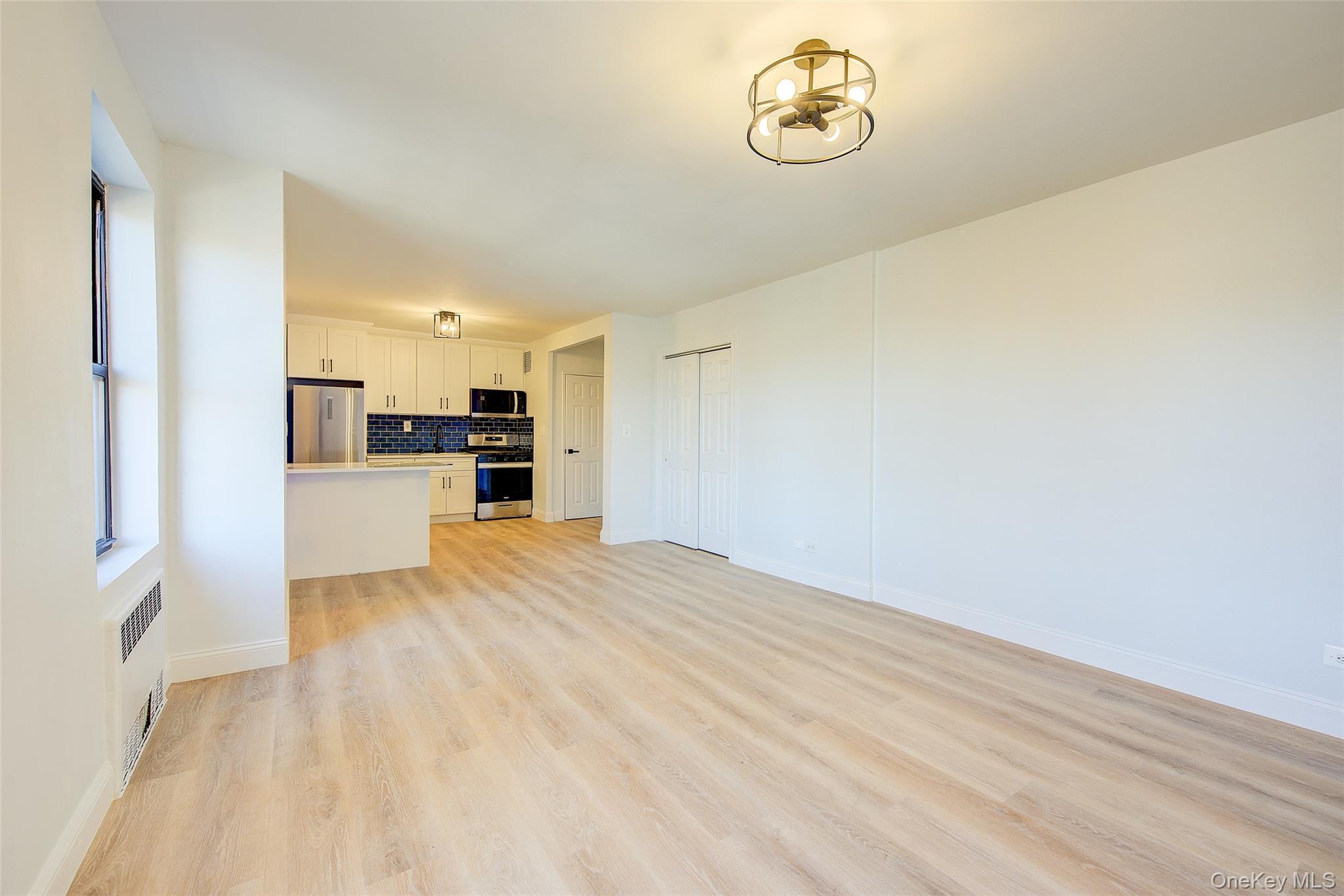 Coop 87th  Queens, NY 11372, MLS-962604-9