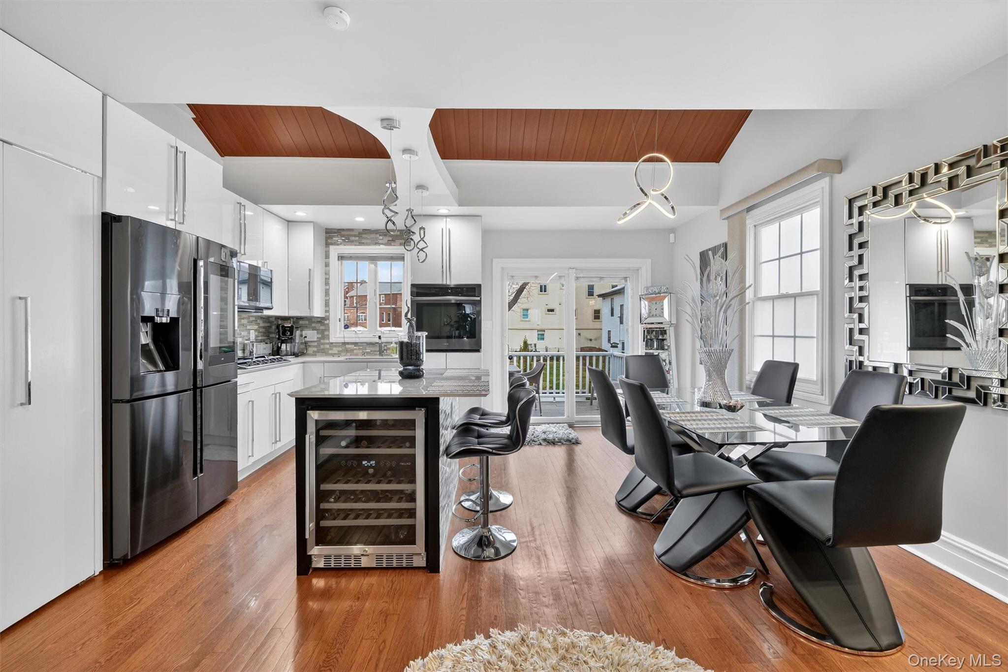 Single Family Agar  Bronx, NY 10465, MLS-962615-35