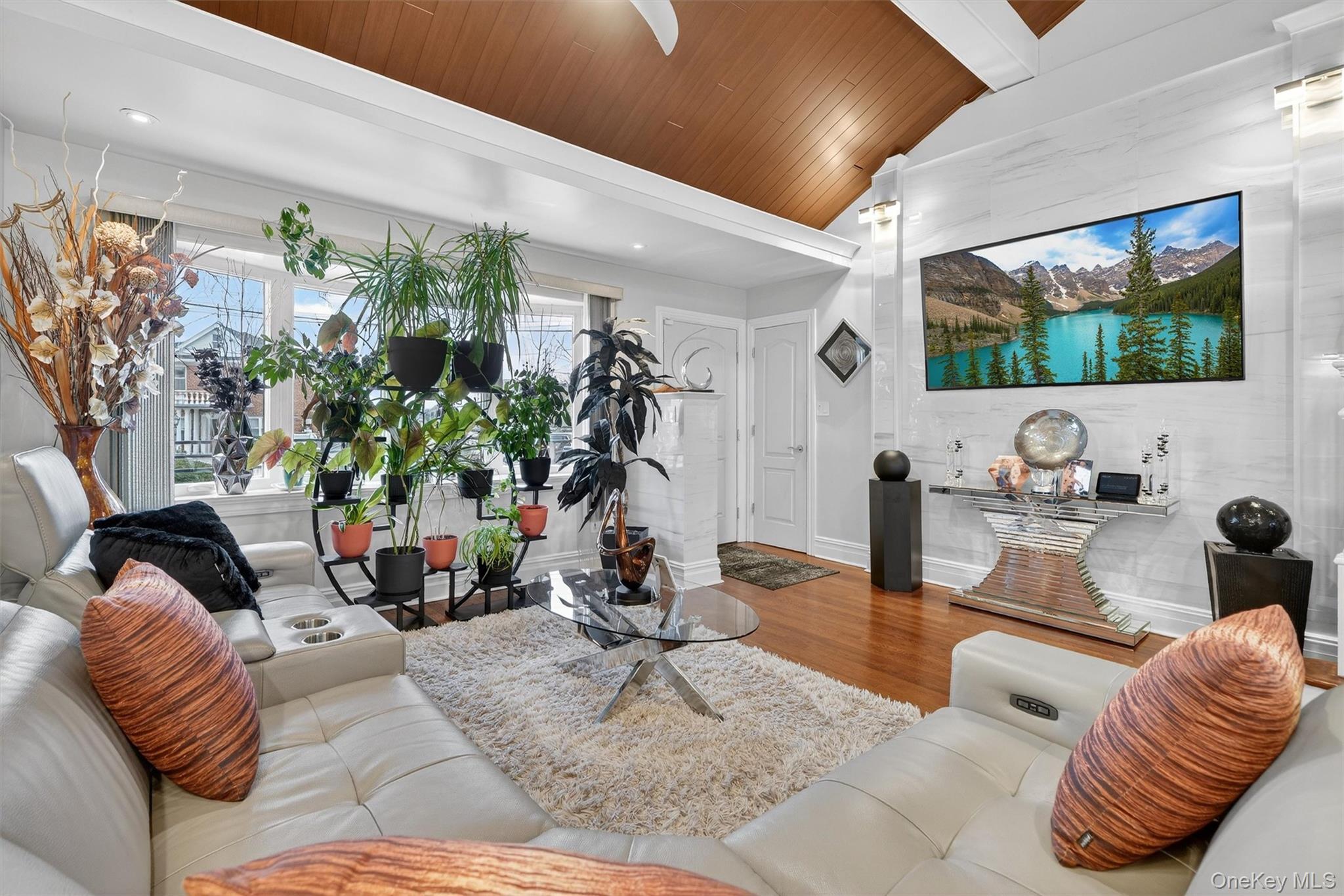 Single Family Agar  Bronx, NY 10465, MLS-962615-6