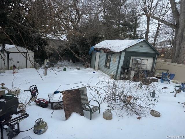 Single Family Walnut  Nassau County, NY 11510, MLS-962643-29