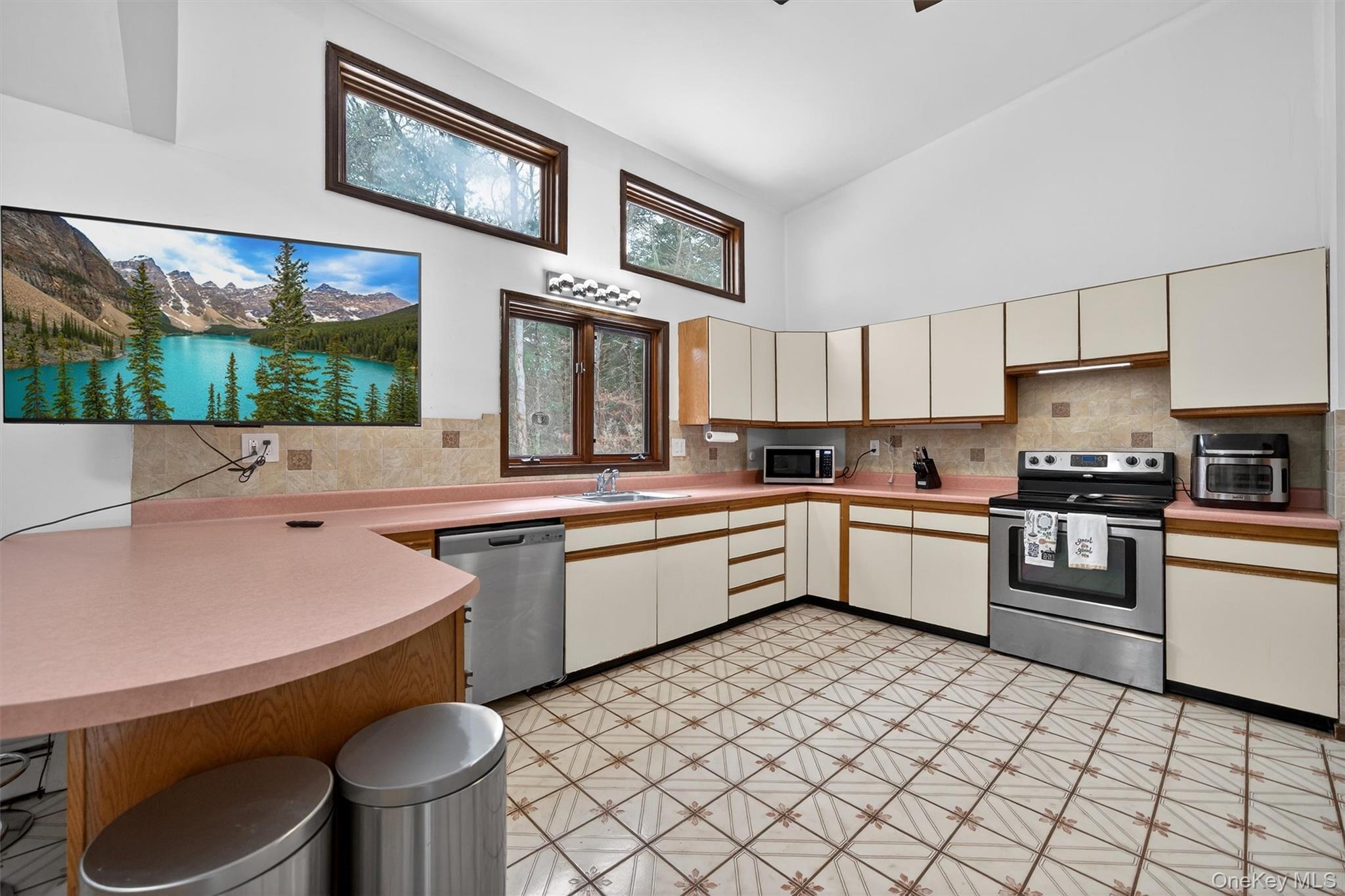 Single Family Old Forestburg  Orange County, NY 12780, MLS-962644-14