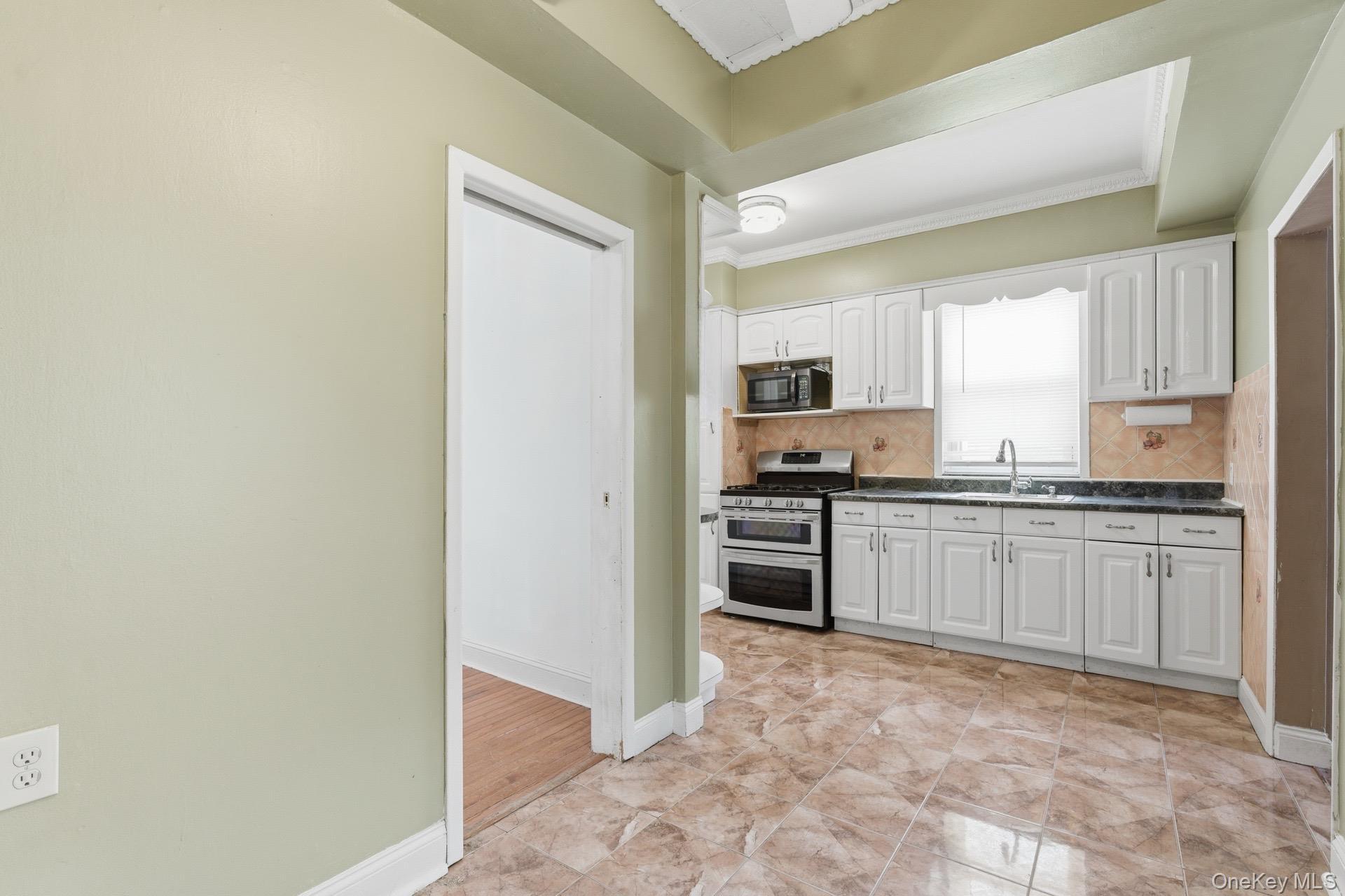 Single Family 129th  Queens, NY 11419, MLS-962669-30