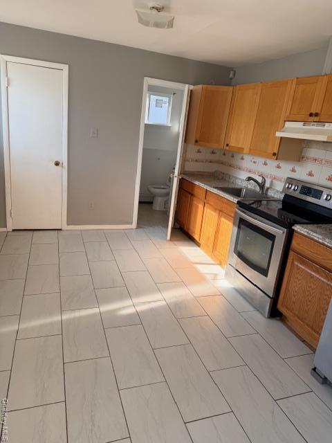 Single Family 40th  Suffolk County, NY 11726, MLS-962672-7