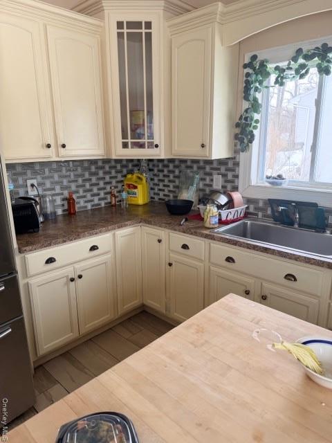 Single Family 40th  Suffolk County, NY 11726, MLS-962672-9