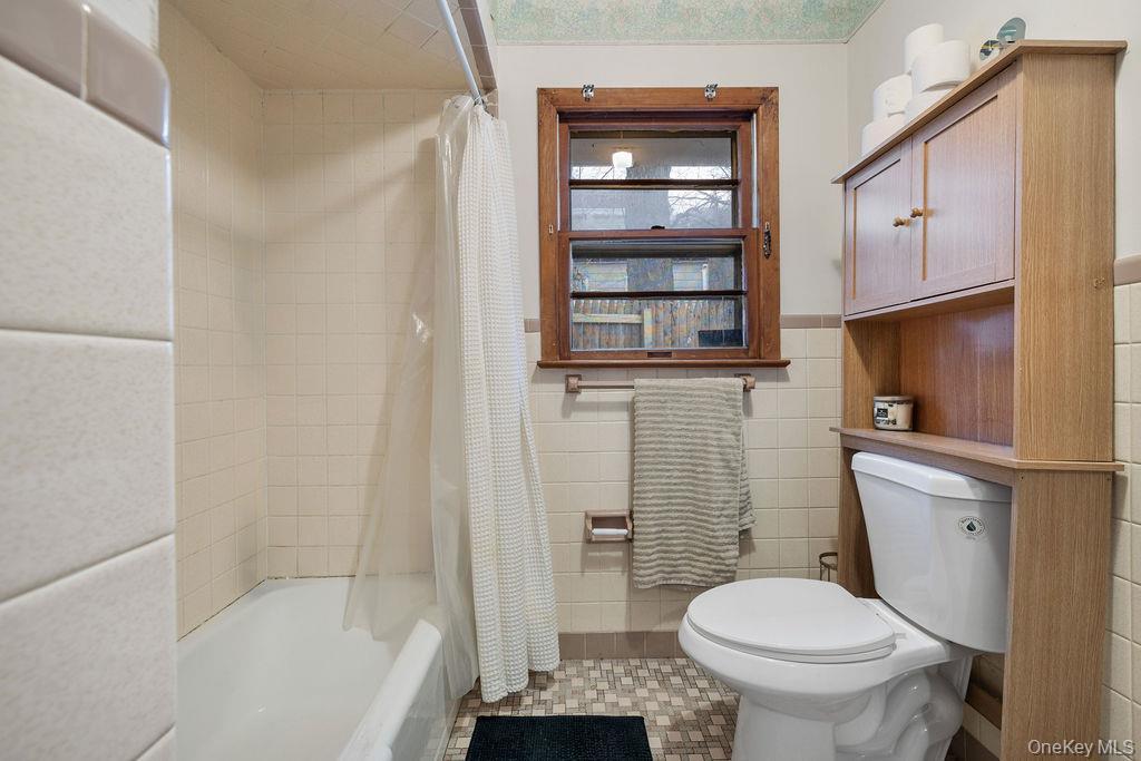 Single Family Gurnee Avenue  Rockland County, NY 10927, MLS-962742-25