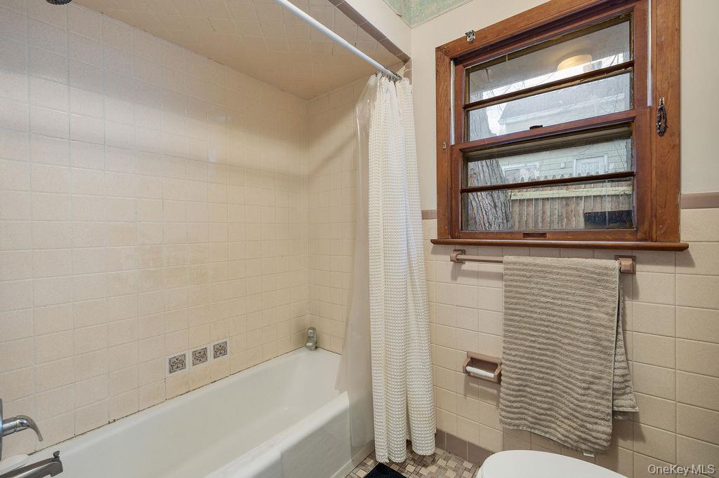 Single Family Gurnee Avenue  Rockland County, NY 10927, MLS-962742-26
