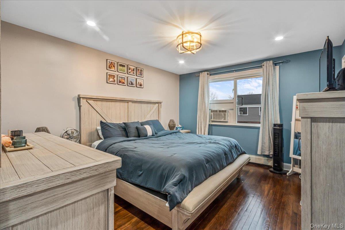 Coop 67th  Queens, NY 11364, MLS-962764-12