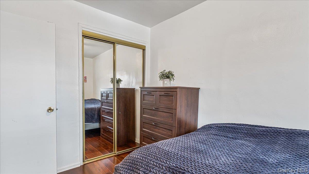 Coop Springfield  Queens, NY 11364, MLS-962788-11