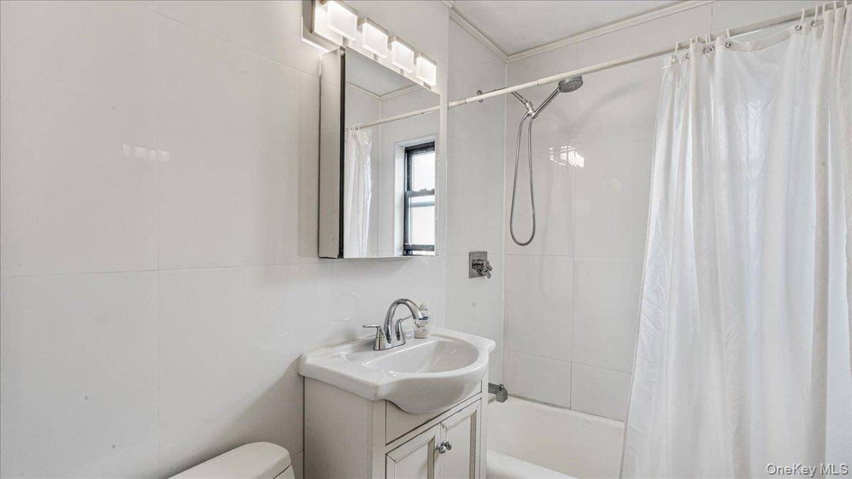 Coop Springfield  Queens, NY 11364, MLS-962788-13