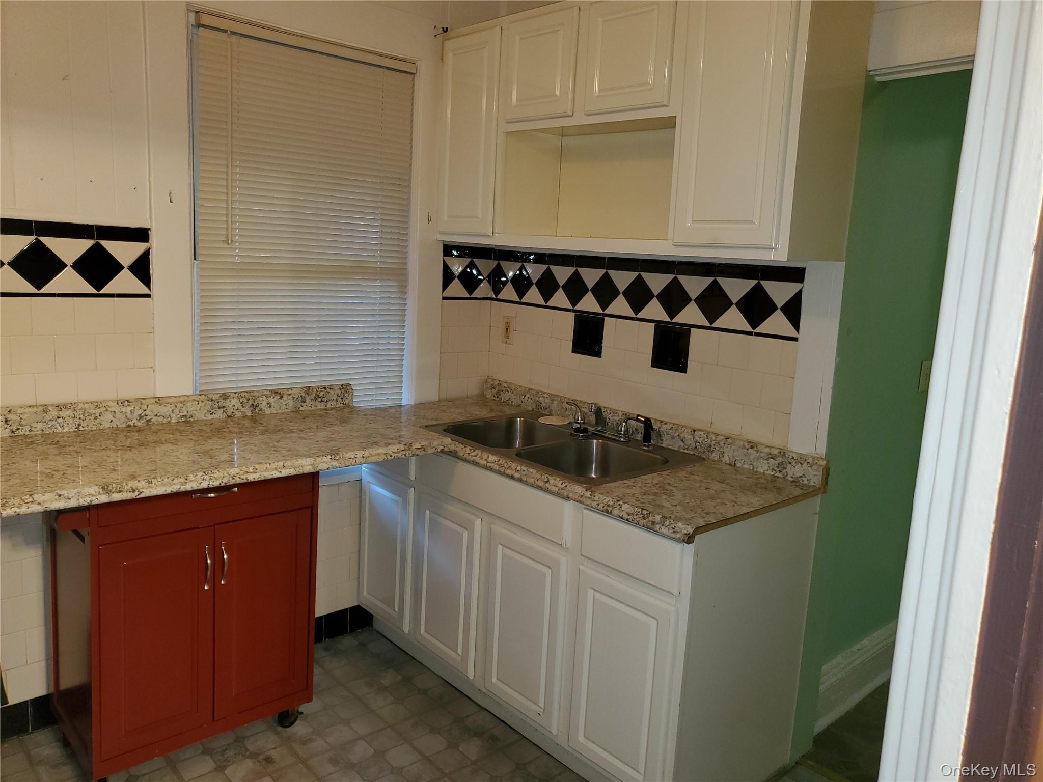 Single Family Lander  Orange County, NY 12550, MLS-962794-11