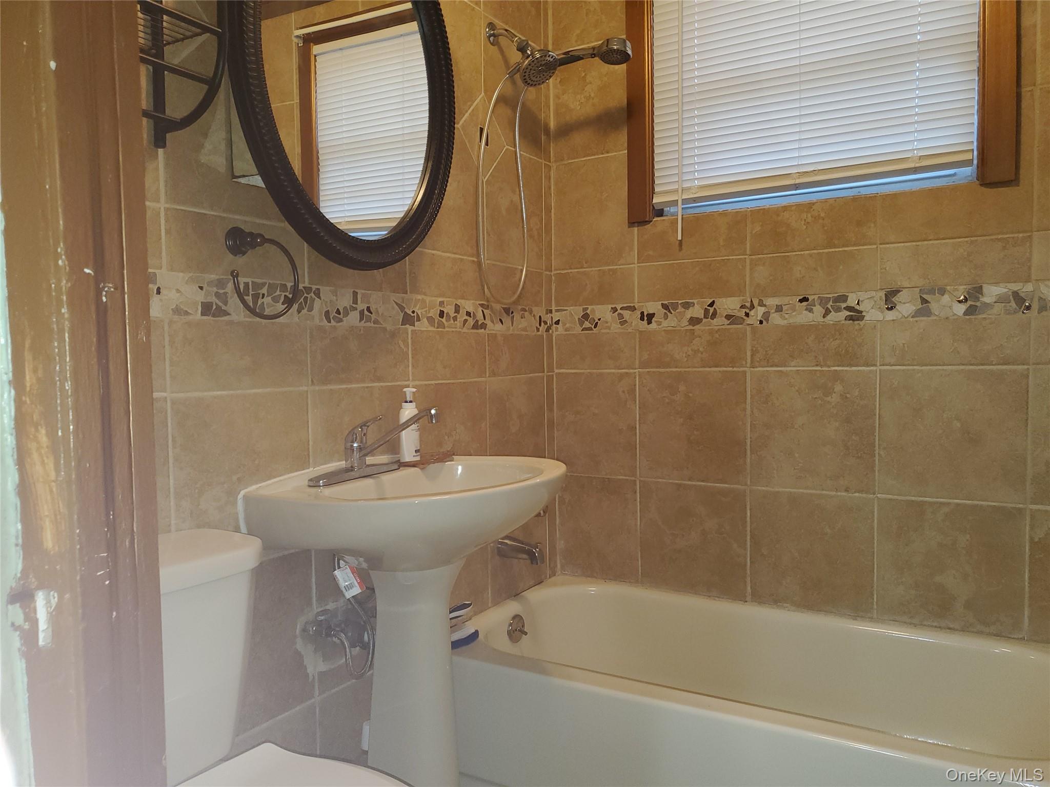 Single Family Lander  Orange County, NY 12550, MLS-962794-25