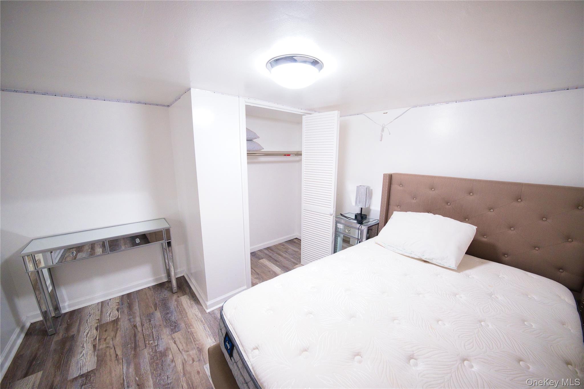 Single Family 224th  Queens, NY 11413, MLS-962795-29