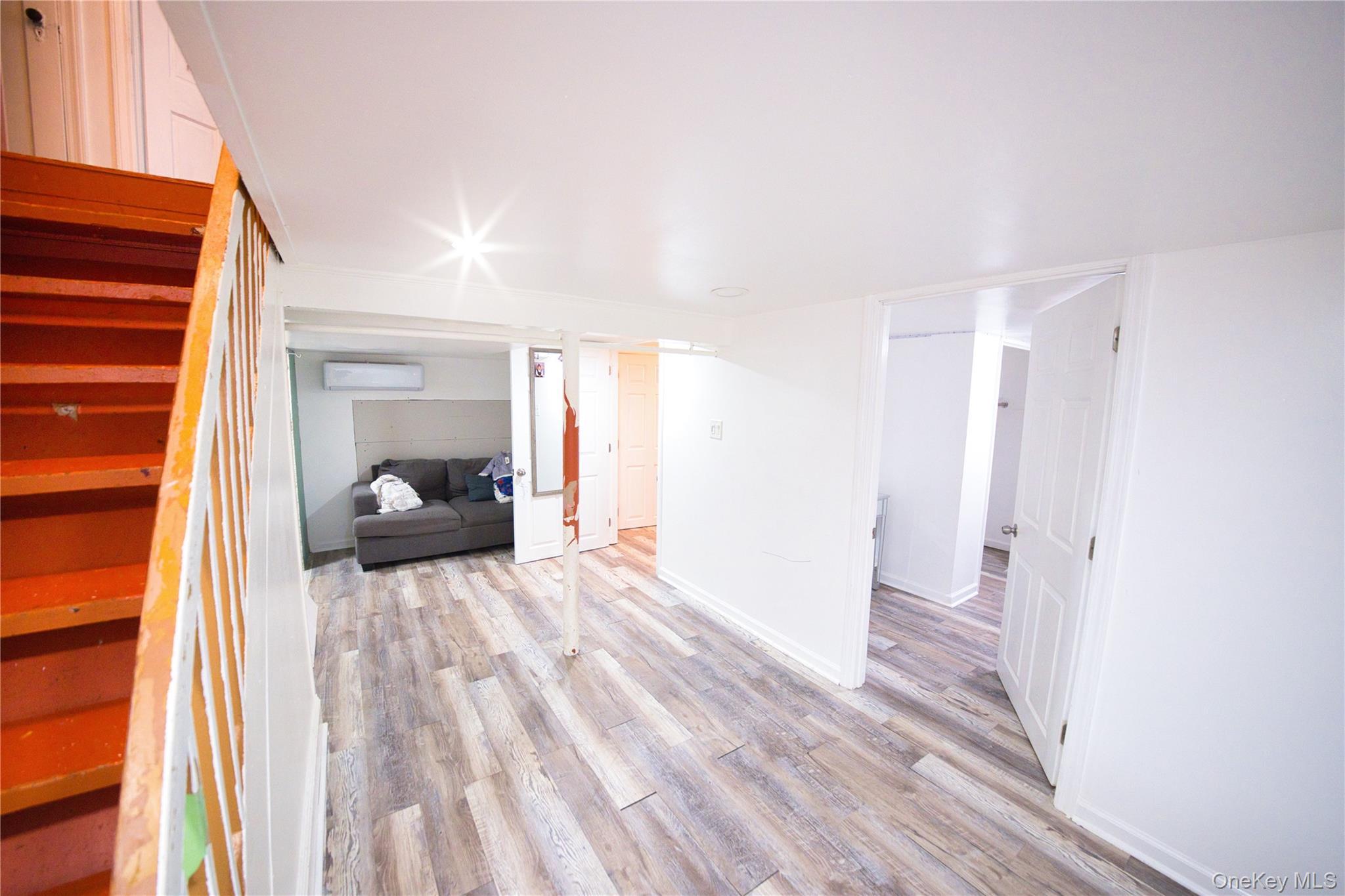 Single Family 224th  Queens, NY 11413, MLS-962795-30