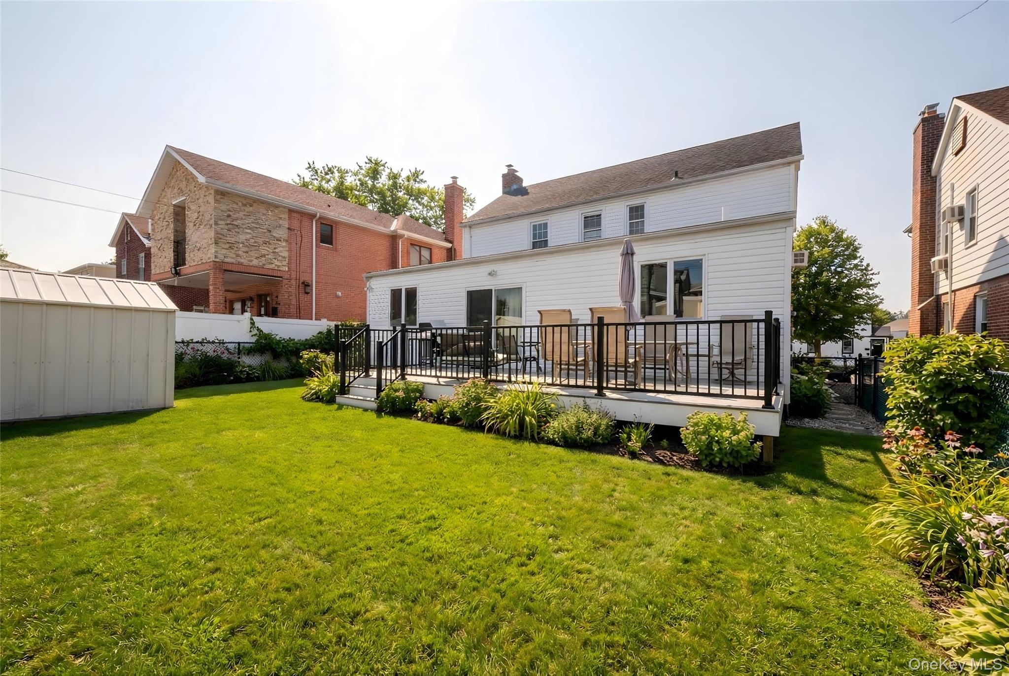 Single Family 179th  Queens, NY 11366, MLS-962810-34