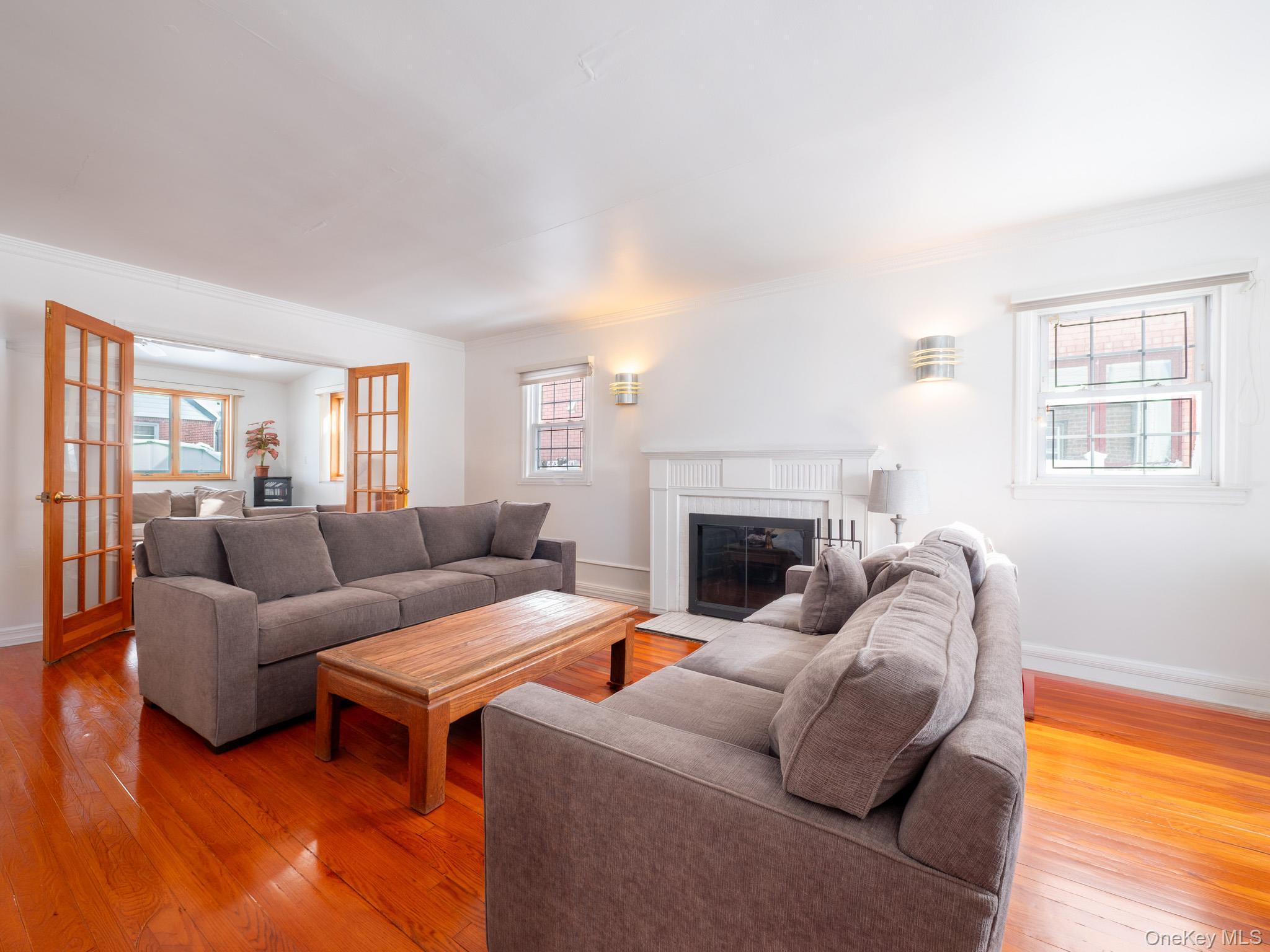 Single Family 179th  Queens, NY 11366, MLS-962810-9