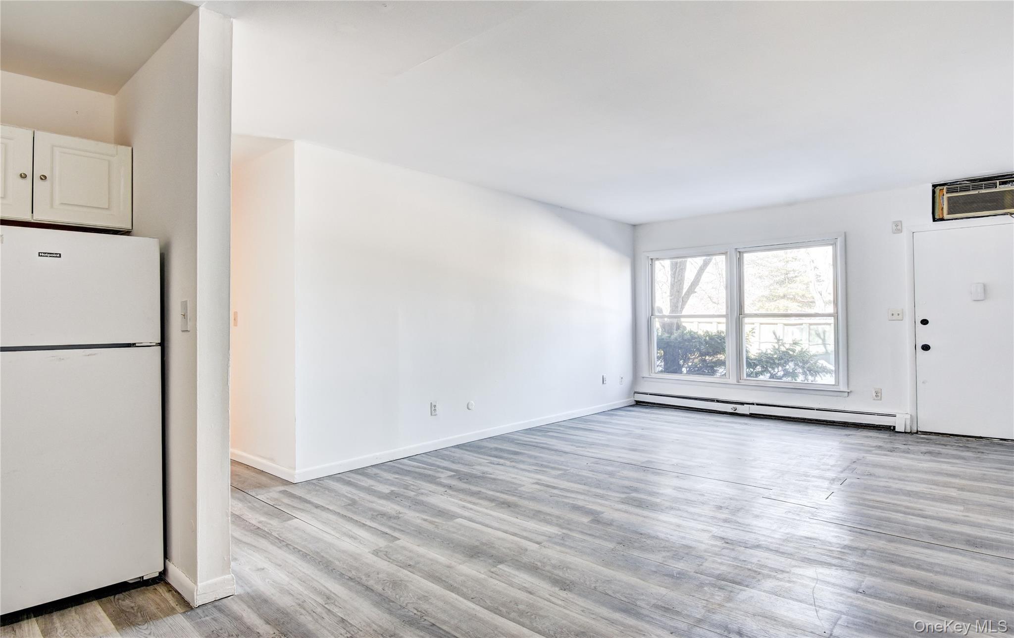 Condo Gerald  Dutchess County, NY 12601, MLS-962816-6