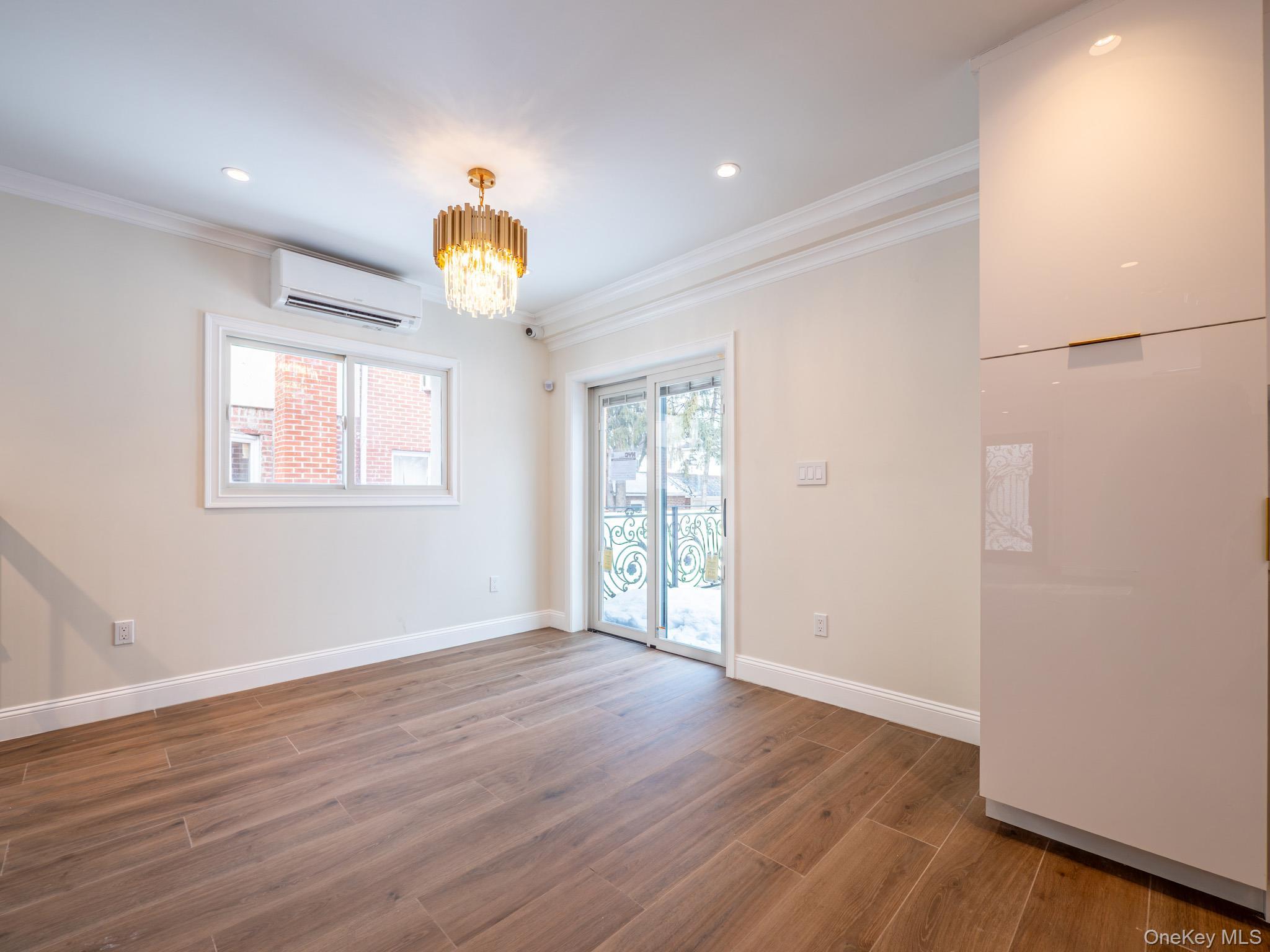 Single Family 180th  Queens, NY 11365, MLS-962830-11