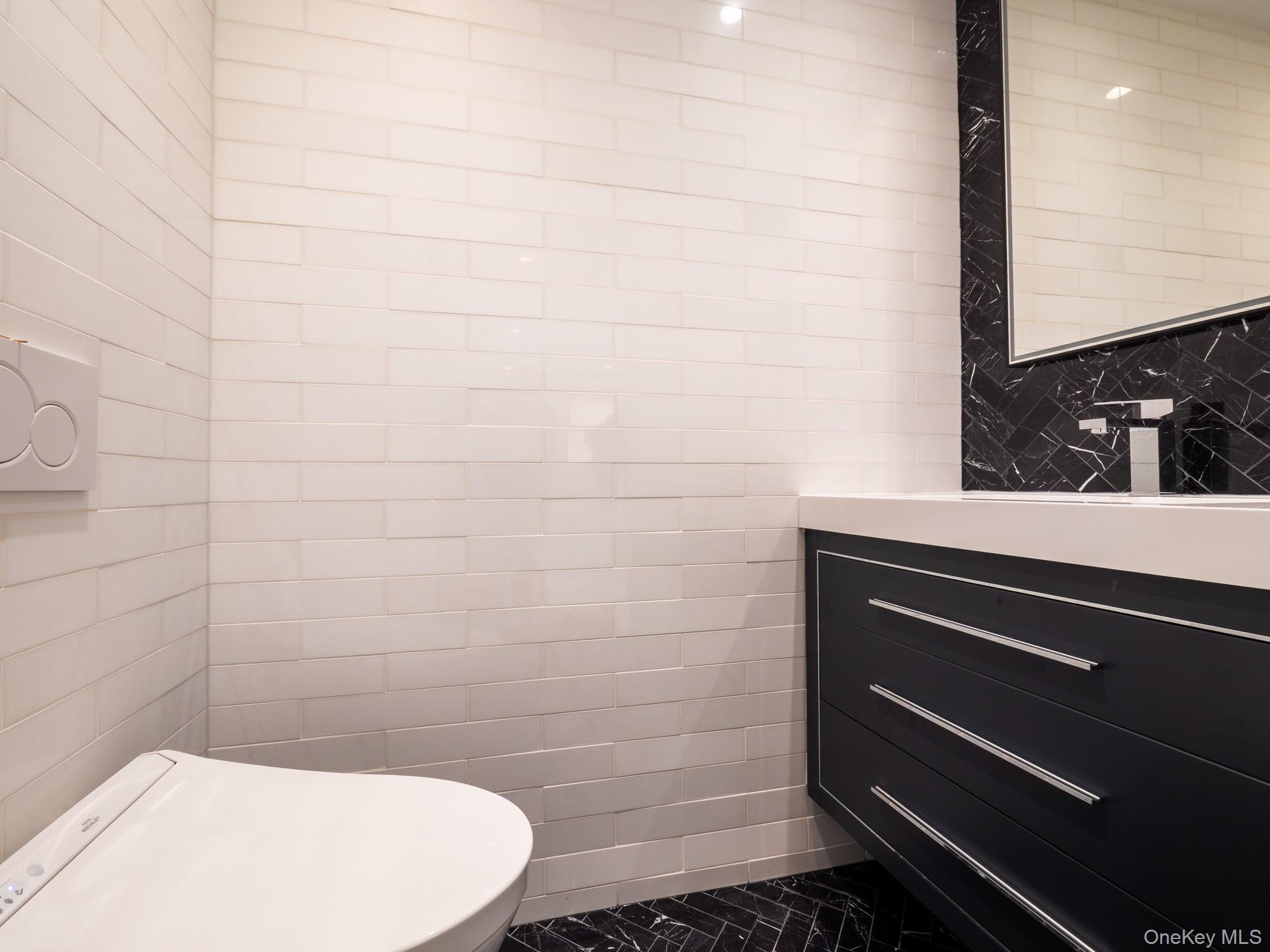 Single Family 180th  Queens, NY 11365, MLS-962830-15