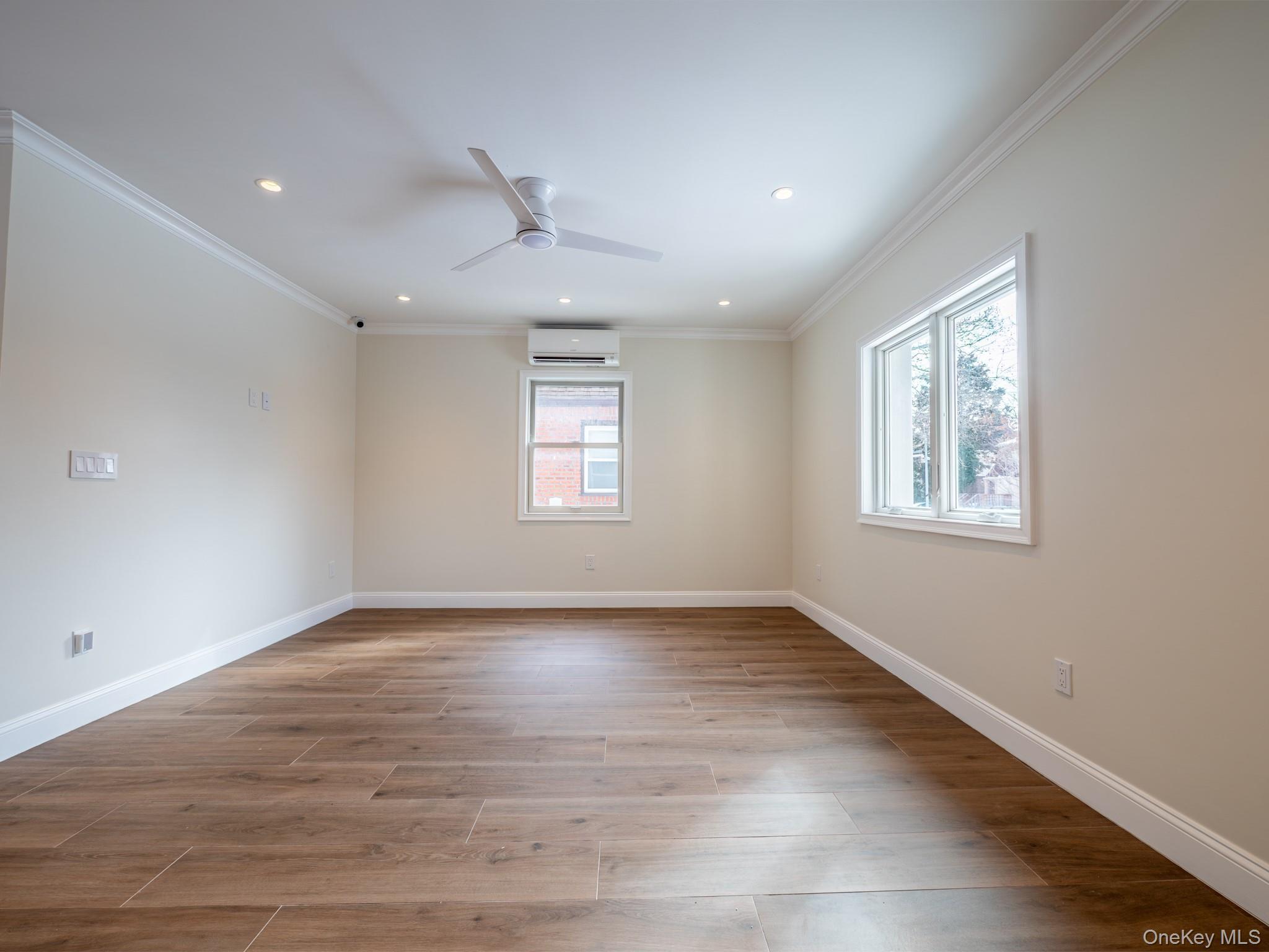 Single Family 180th  Queens, NY 11365, MLS-962830-20