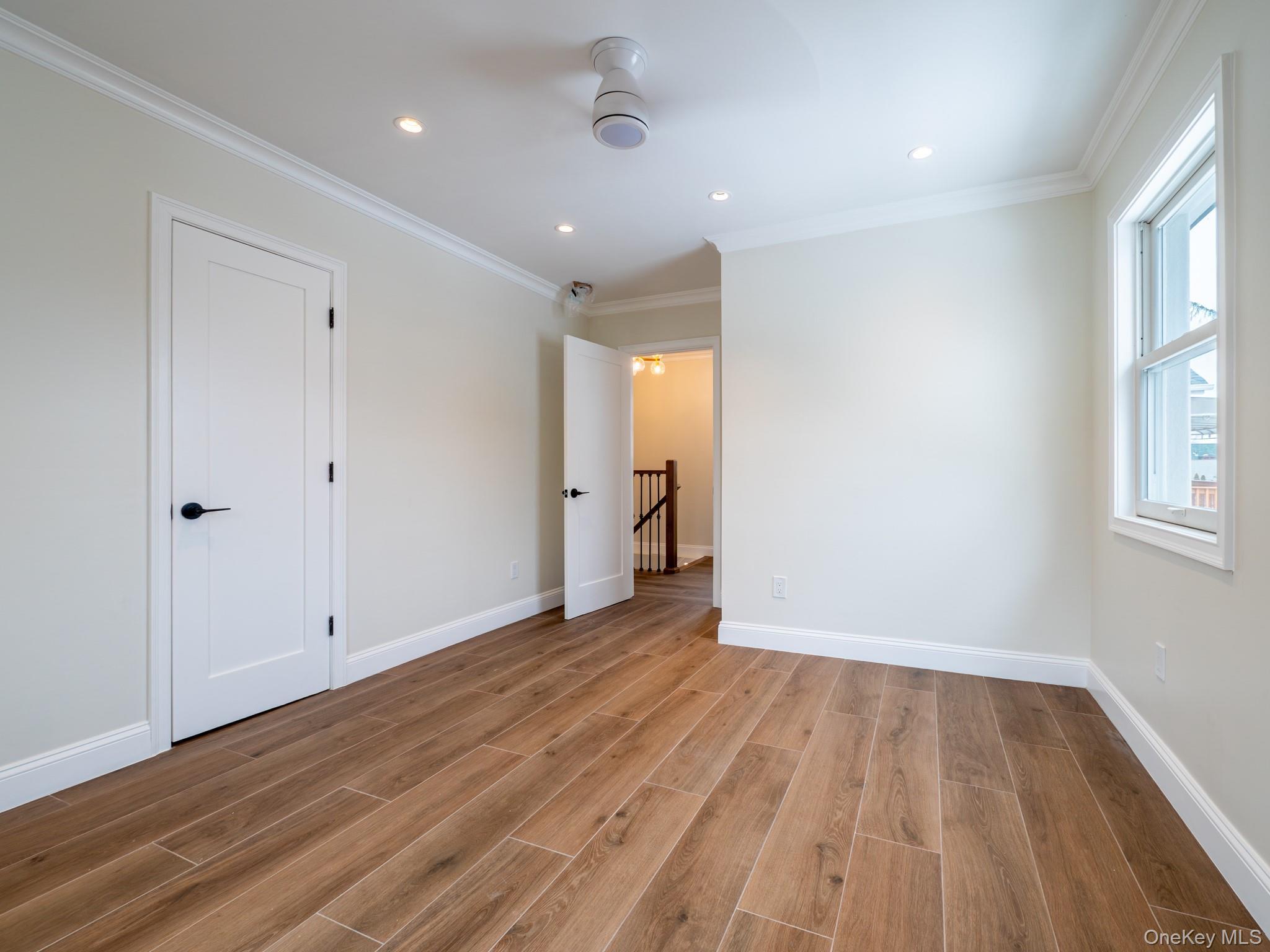 Single Family 180th  Queens, NY 11365, MLS-962830-21