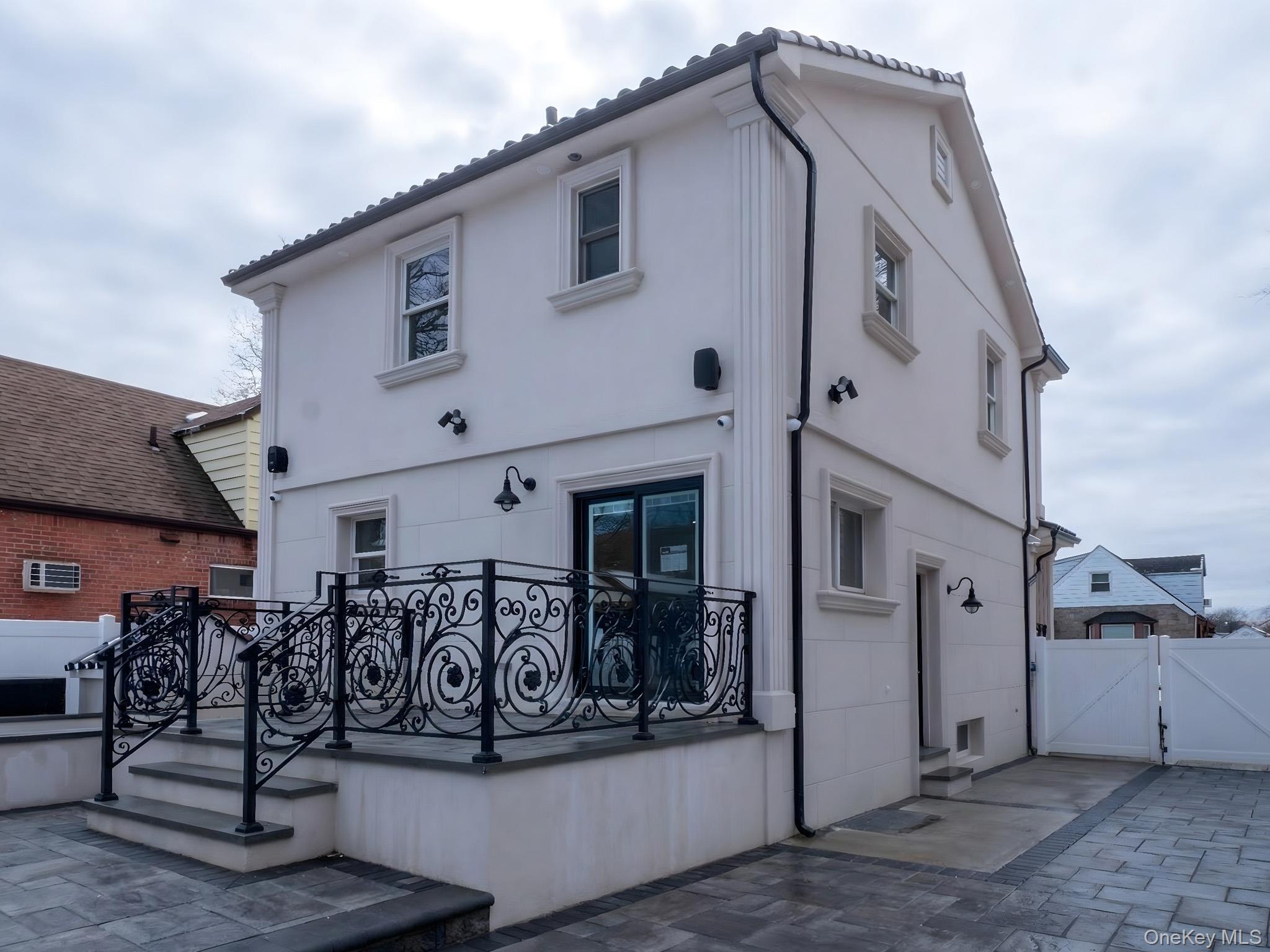 Single Family 180th  Queens, NY 11365, MLS-962830-47