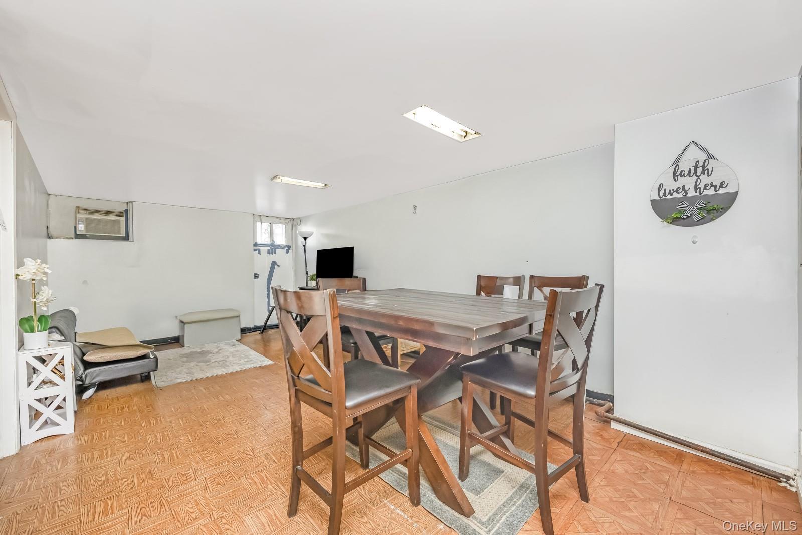 Single Family 81st  Queens, NY 11379, MLS-962834-12