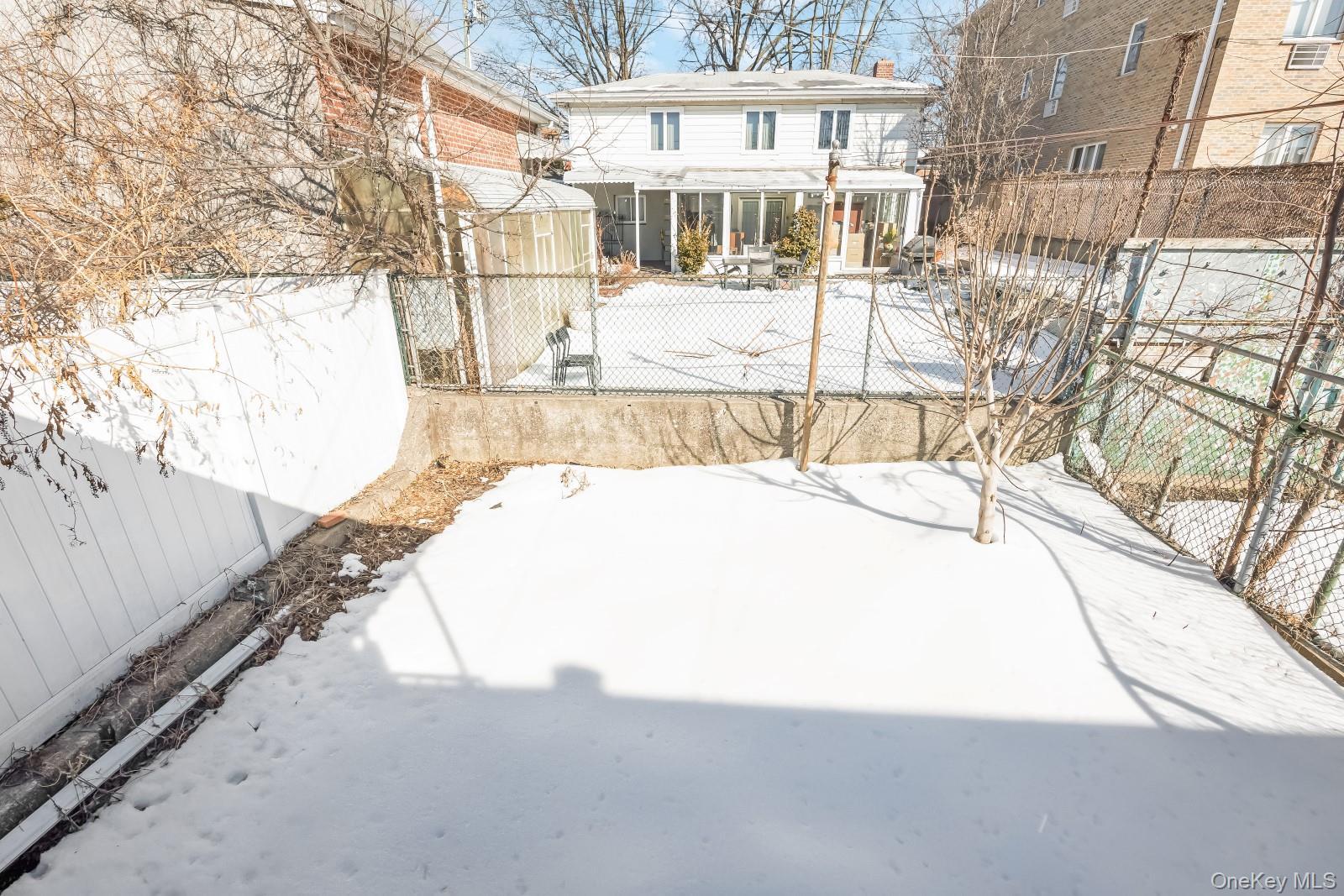 Single Family 81st  Queens, NY 11379, MLS-962834-19