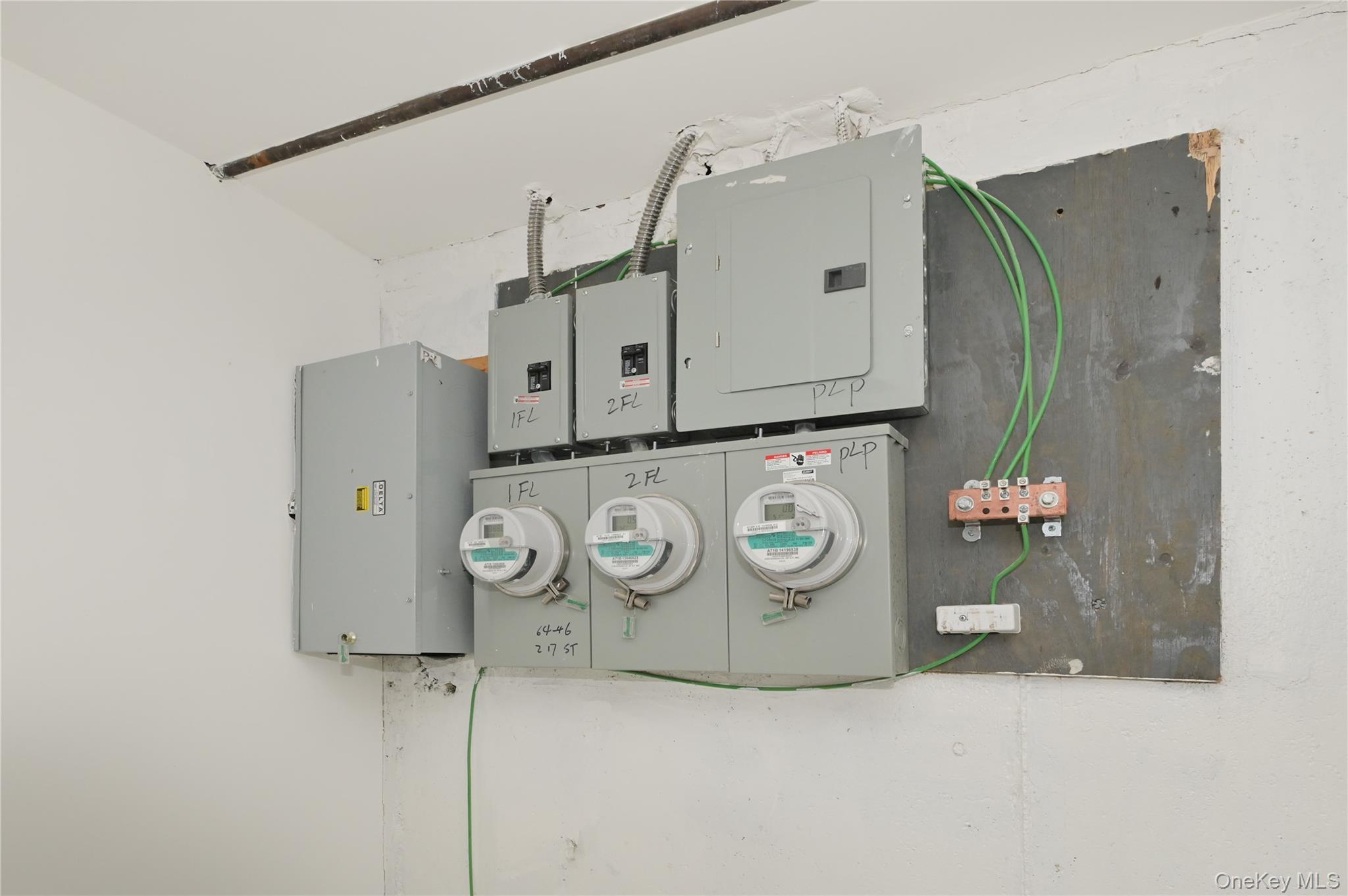 Single Family 217th  Queens, NY 11364, MLS-962835-38