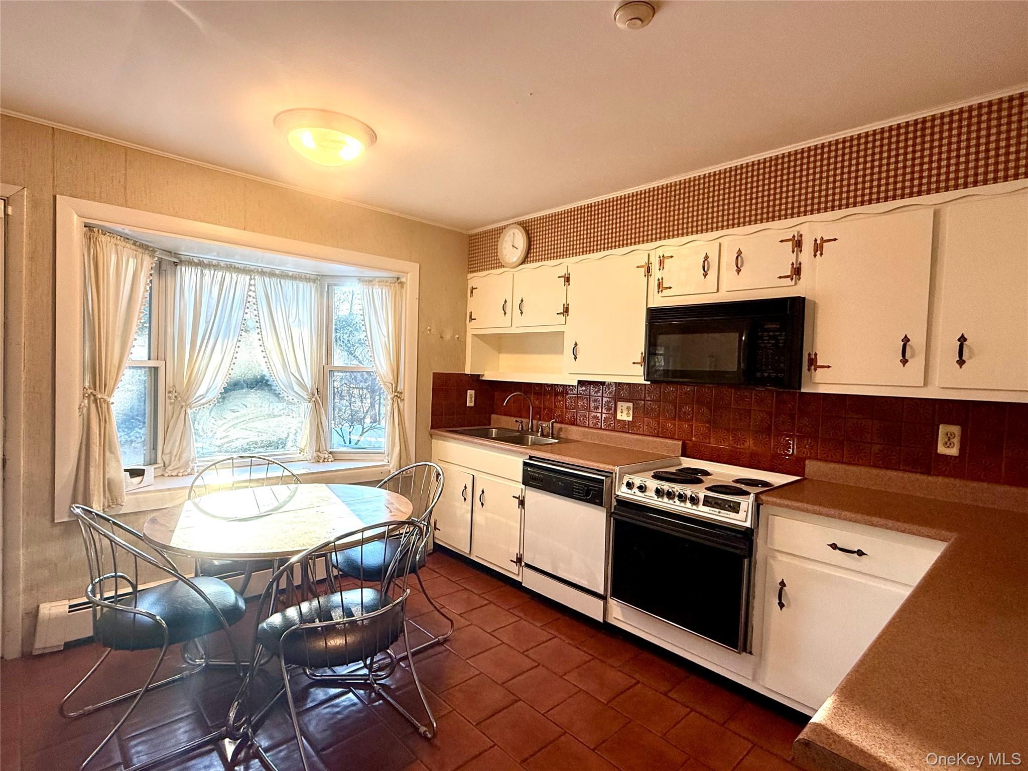 Single Family Grand  Ulster County, NY 12528, MLS-962843-3