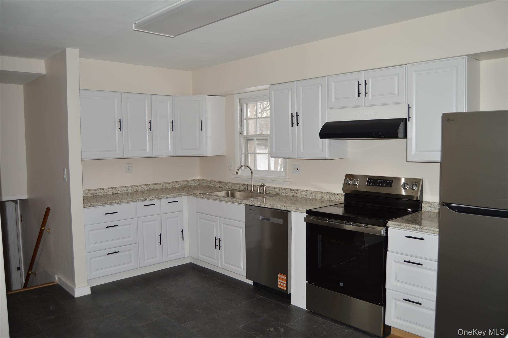 Single Family Flower  Ulster County, NY 12401, MLS-962863-2