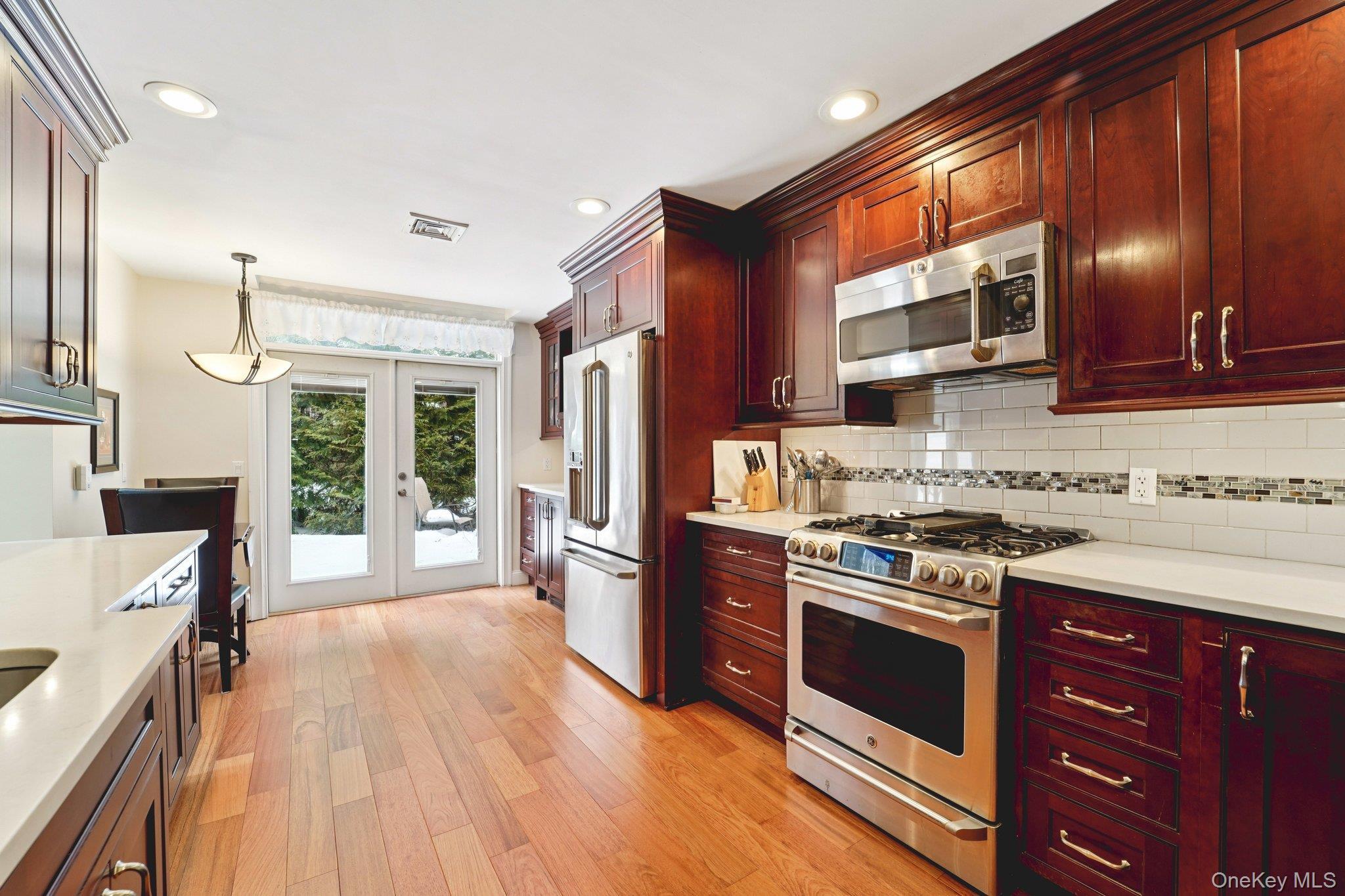 Single Family Chippewa Rockland County, NY 10901, MLS-962902-12