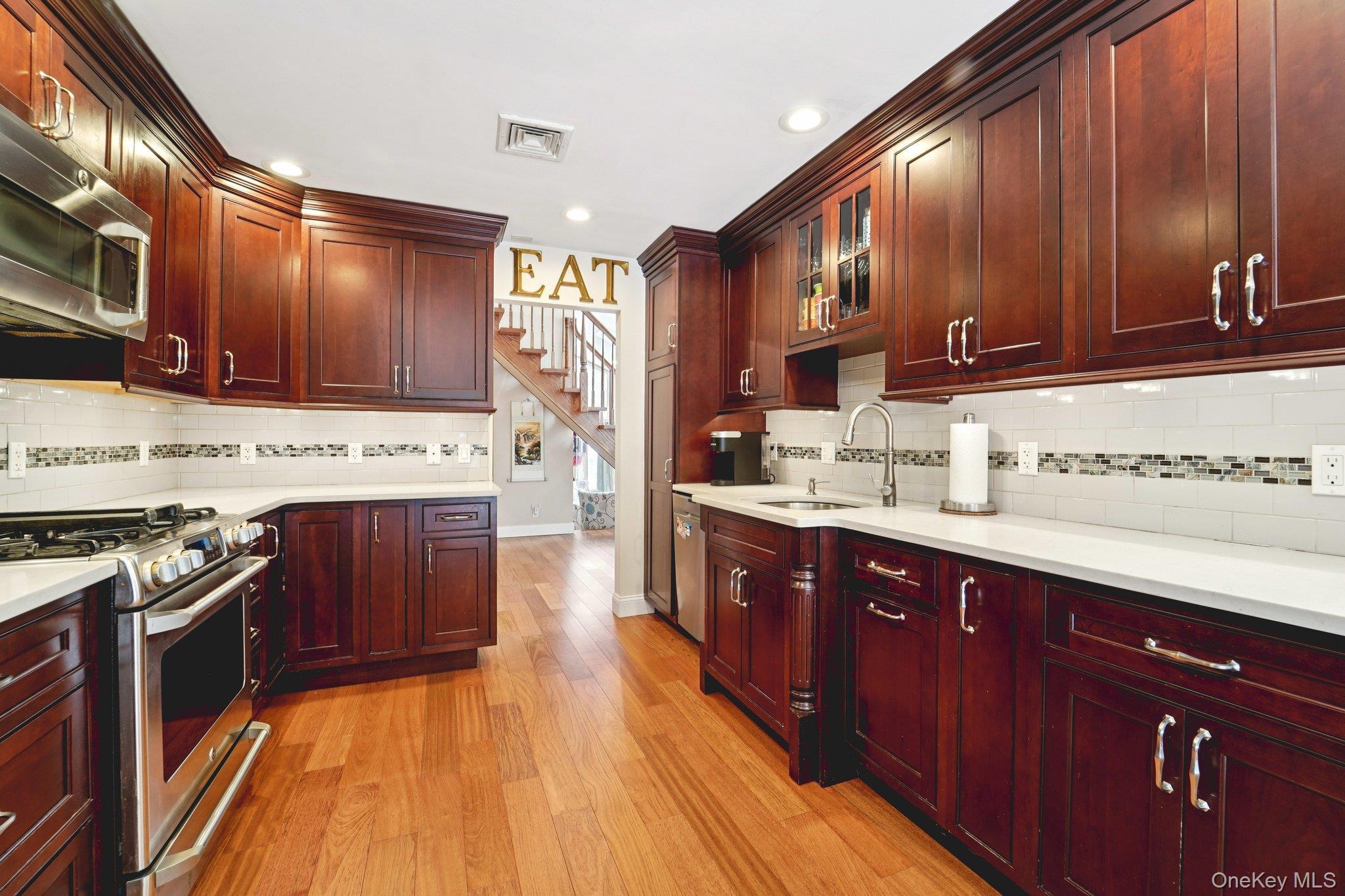 Single Family Chippewa Rockland County, NY 10901, MLS-962902-14