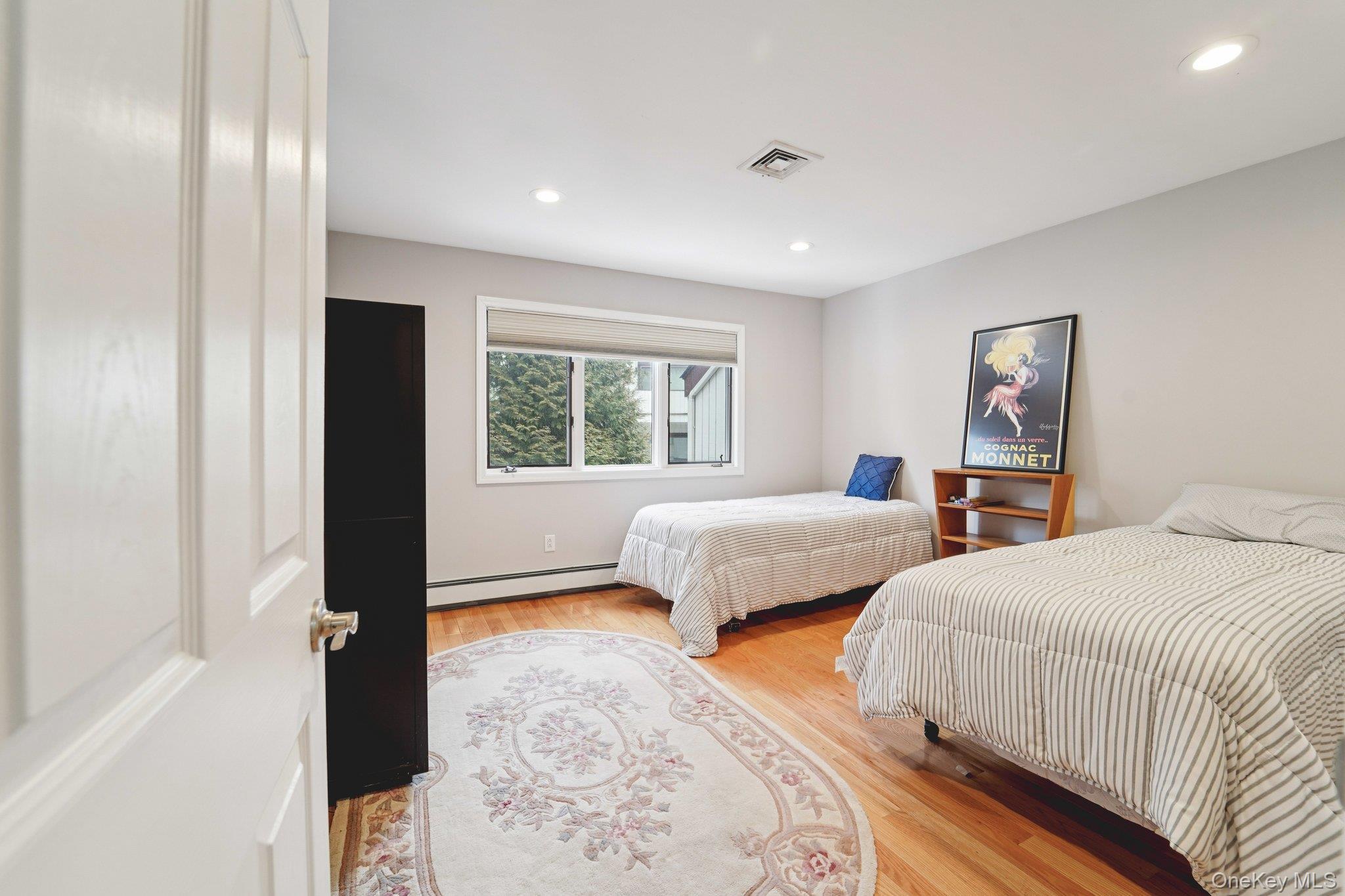 Single Family Chippewa Rockland County, NY 10901, MLS-962902-27