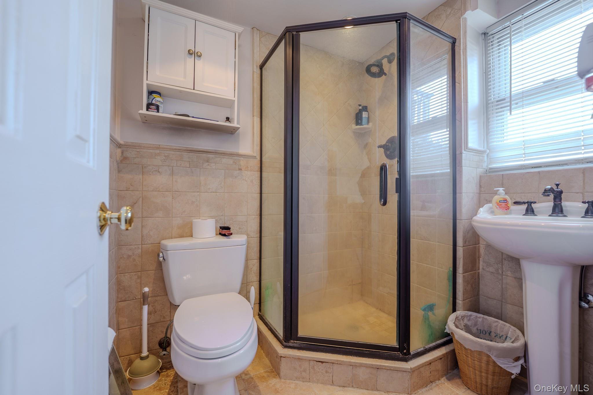 Single Family Bayview  Nassau County, NY 11520, MLS-962963-16