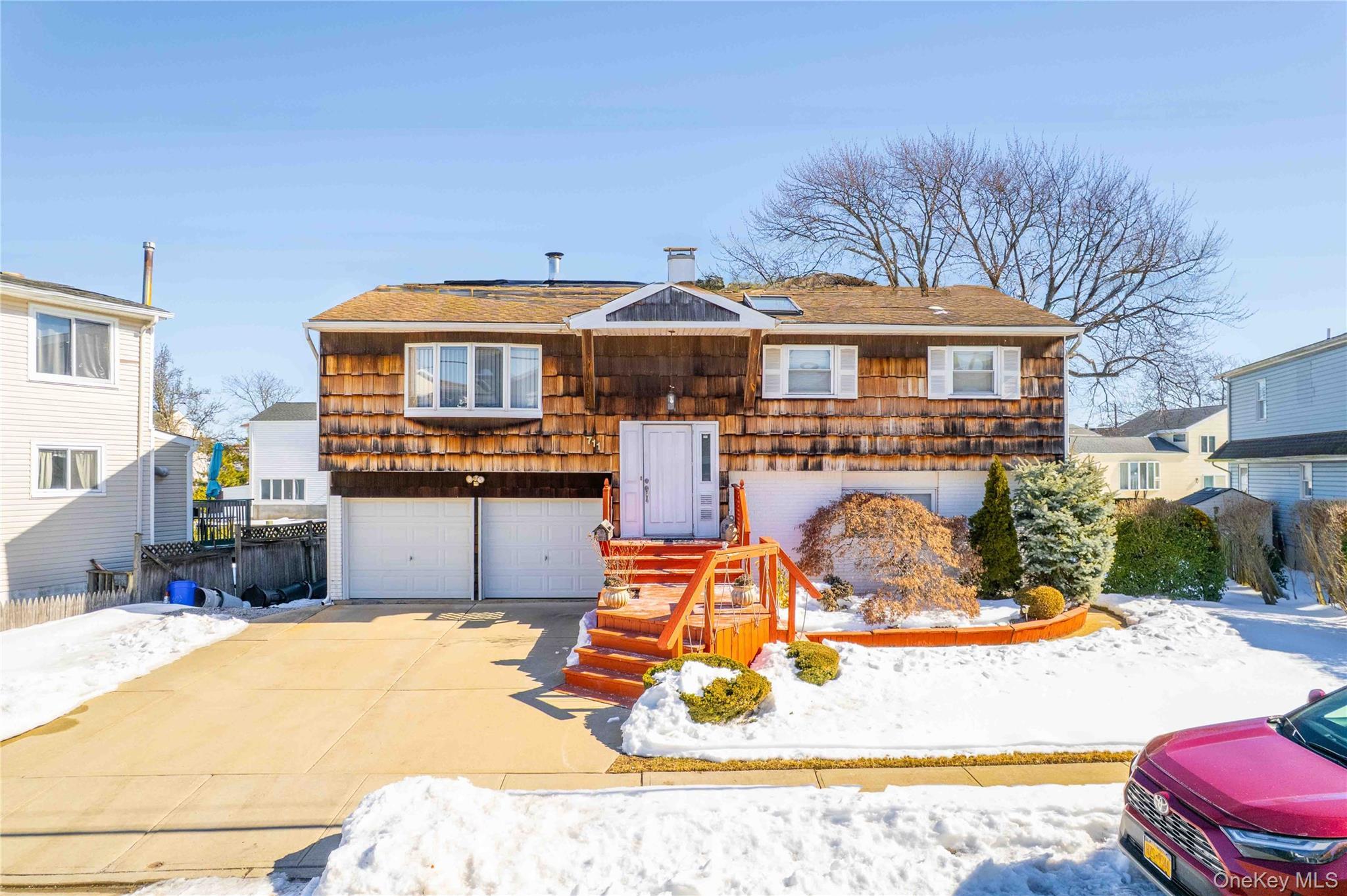 Single Family Bayview  Nassau County, NY 11520, MLS-962963-24