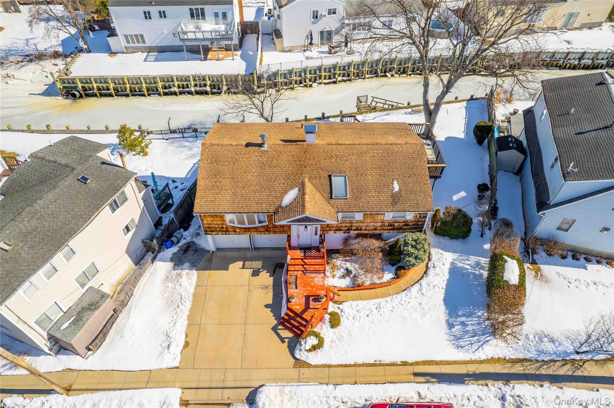 Single Family Bayview  Nassau County, NY 11520, MLS-962963-26